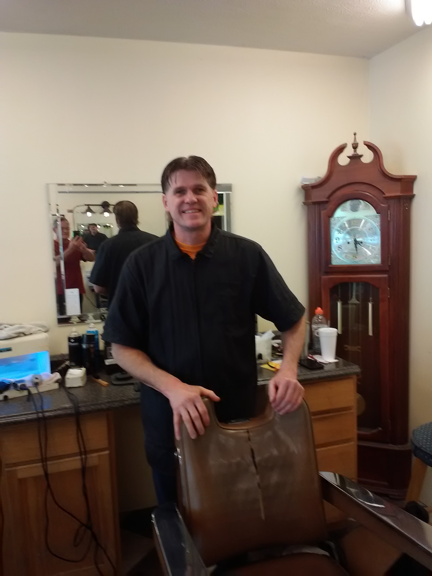 Rick's Barber Shop 106 W Main St, West Frankfort Illinois 62896