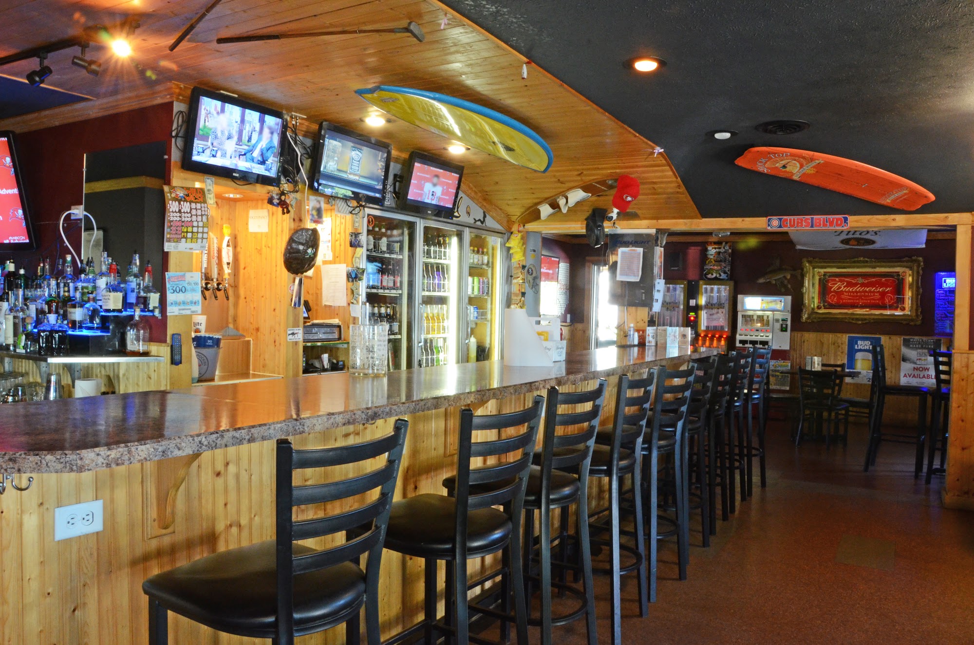 Snappers Sports Bar