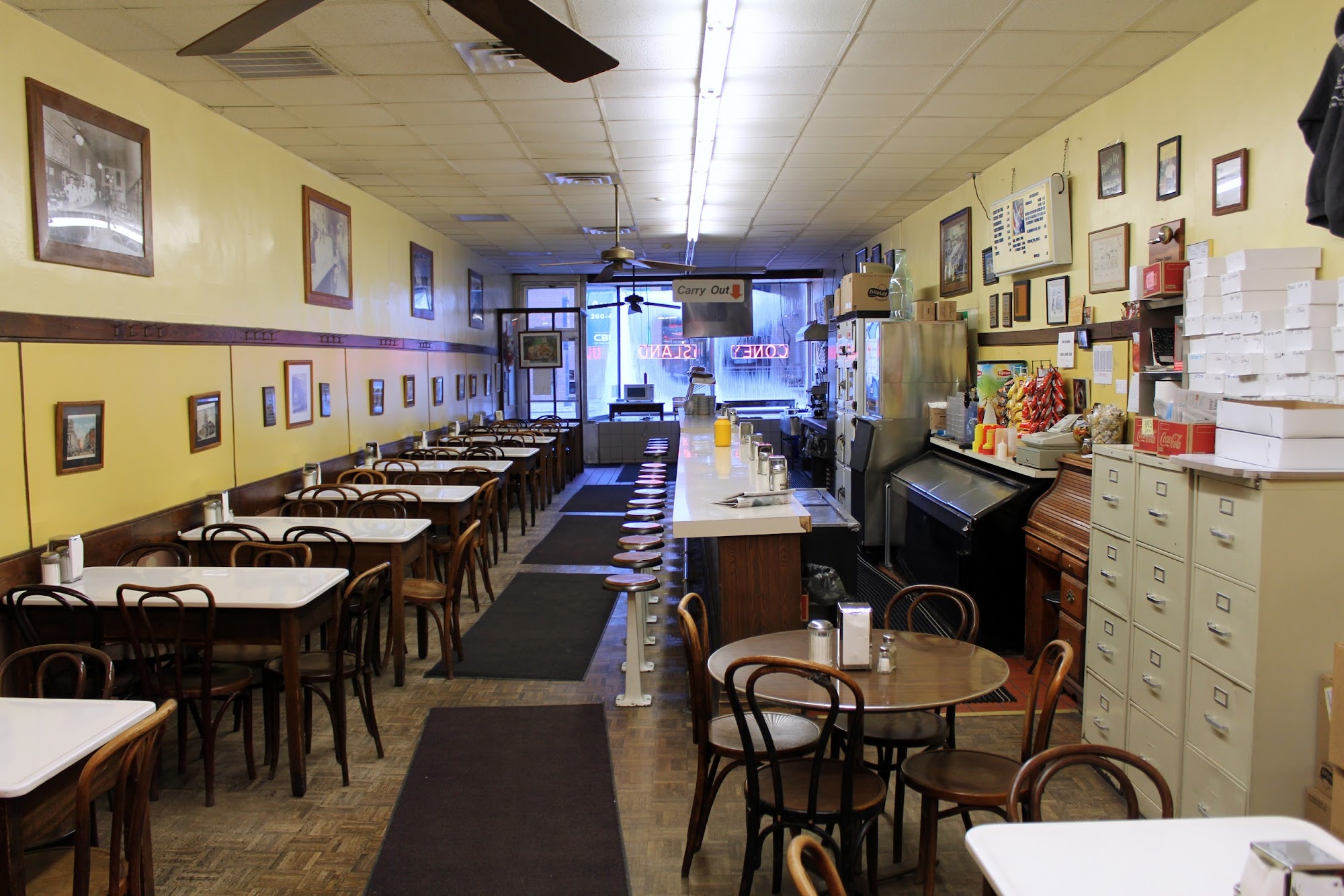 Fort Wayne's Famous Coney Island