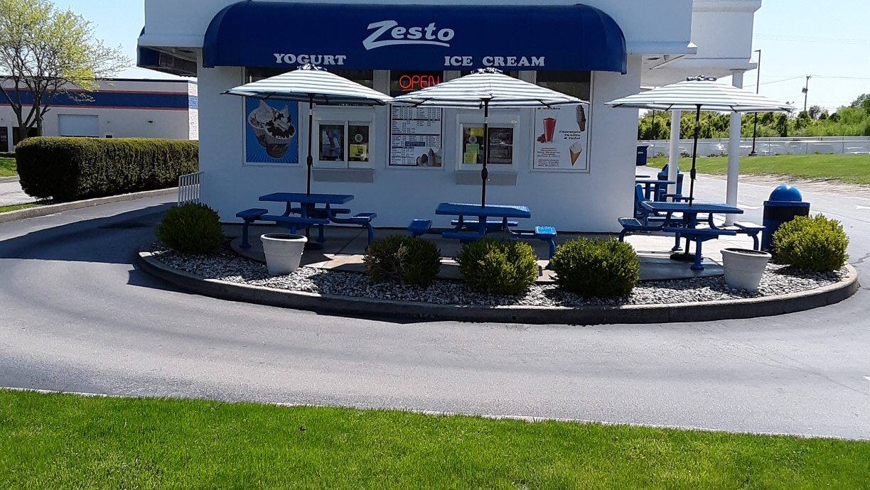 Zesto at Coldwater Crossing