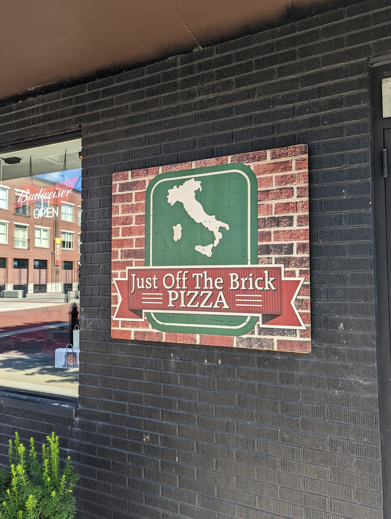 Just Off The Brick Pizza
