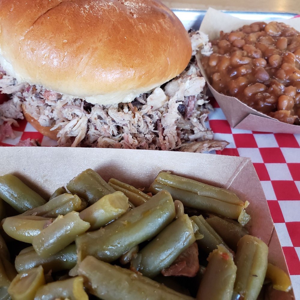 Carr's BBQ and Market