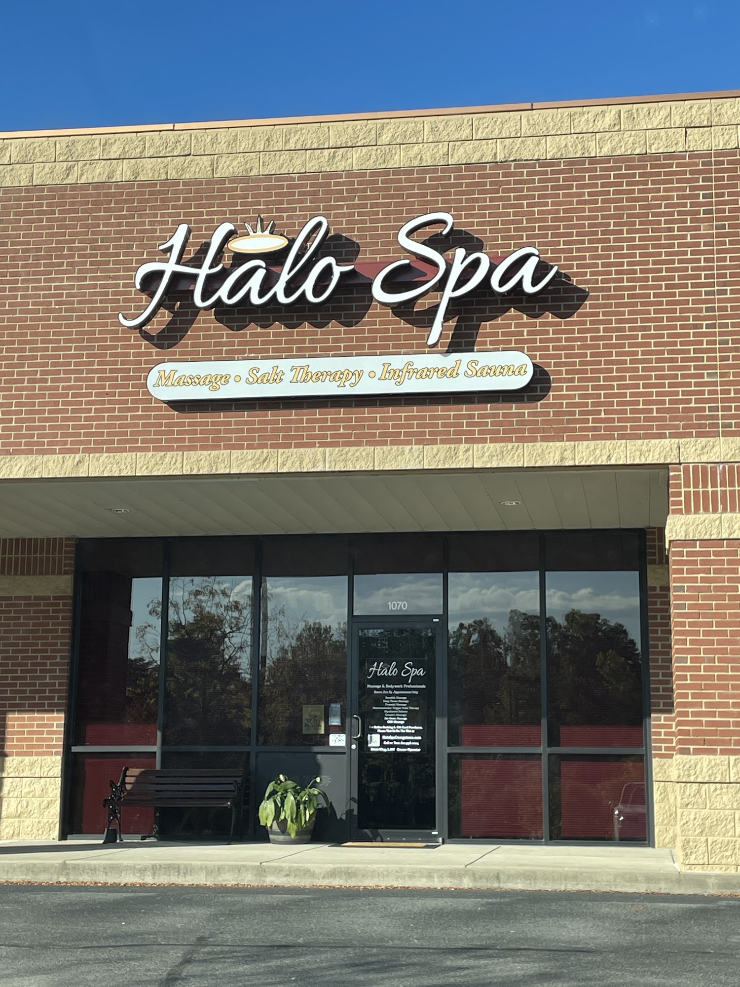 Halo Spa 1070 Copperfield Dr, Georgetown Indiana 47122