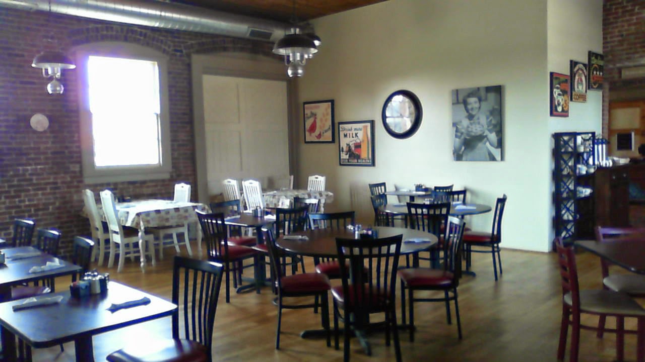 Cafe Audrey at Fort Ben