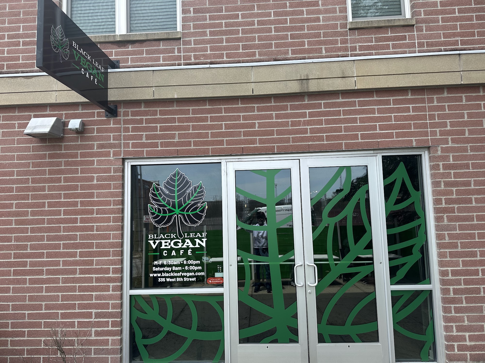 Black Leaf Vegan Cafe
