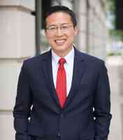 Merrill Lynch Financial Advisor Young Lee