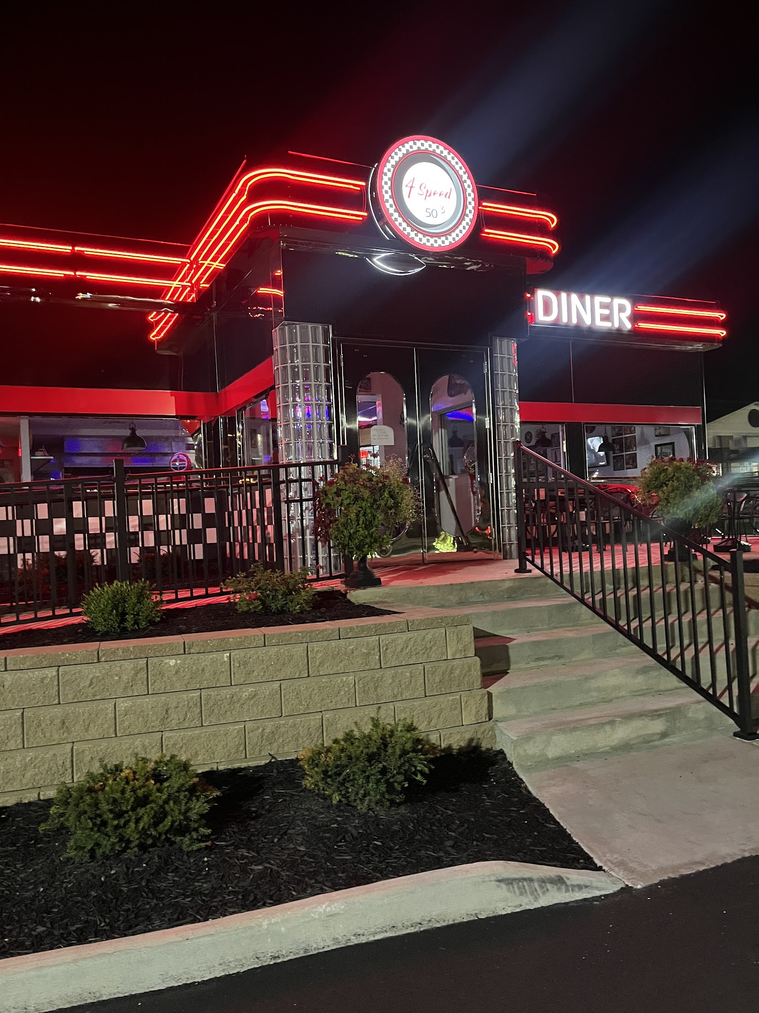 4Speed on 50's Diner