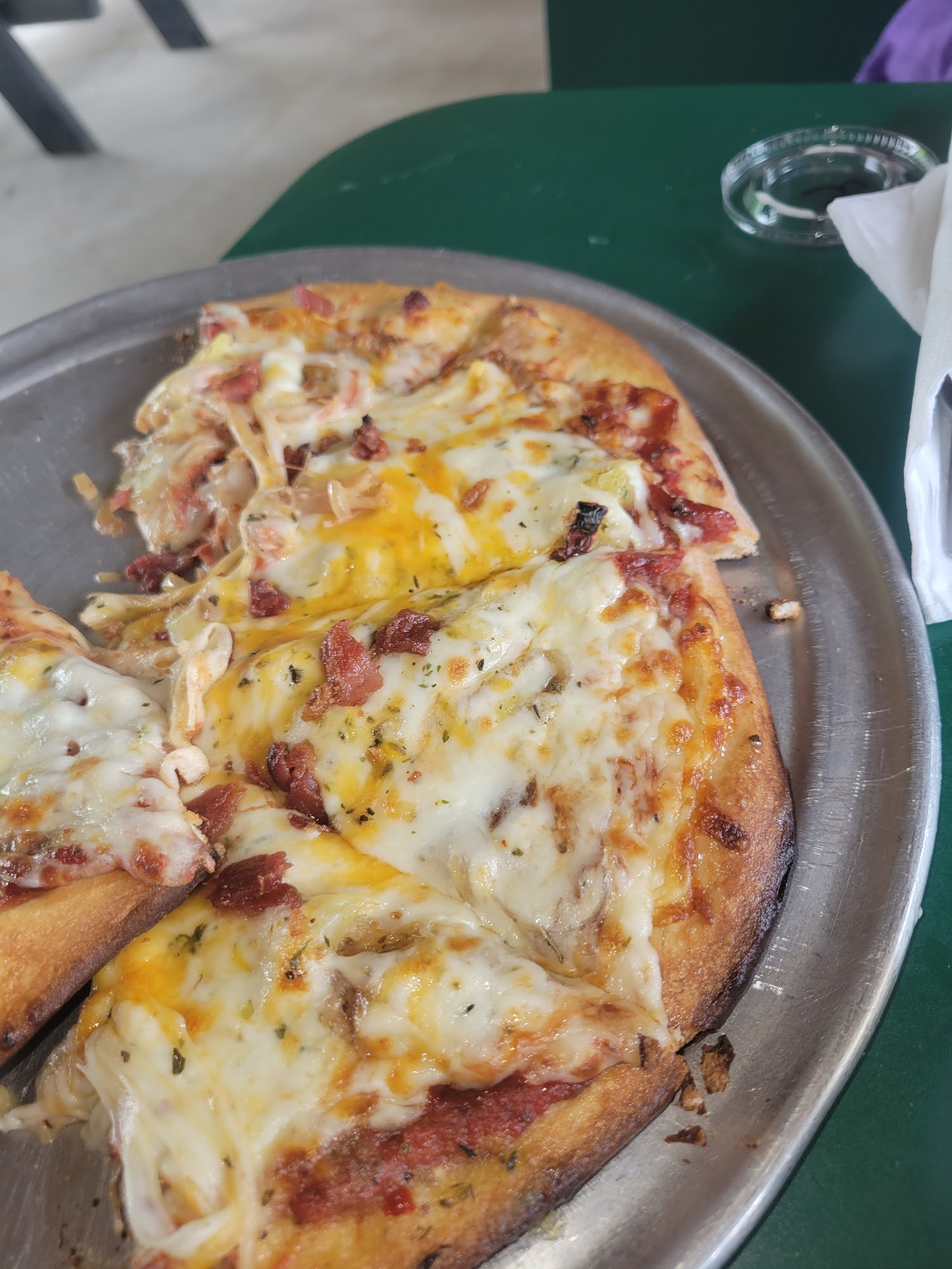 Trails End Roadhouse & StoneHead Pizza Co.