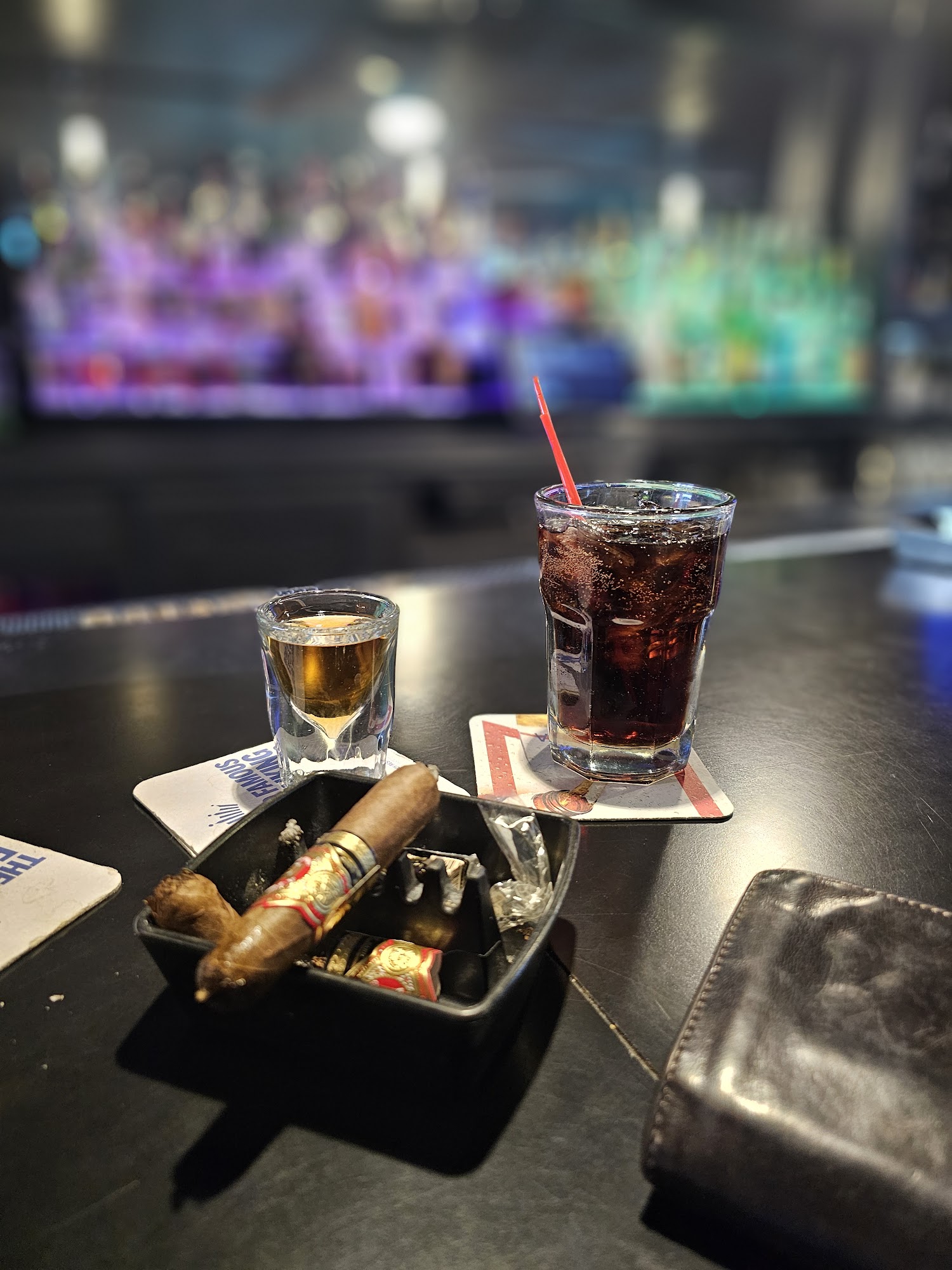 Lit Cigar Bar and Lounge