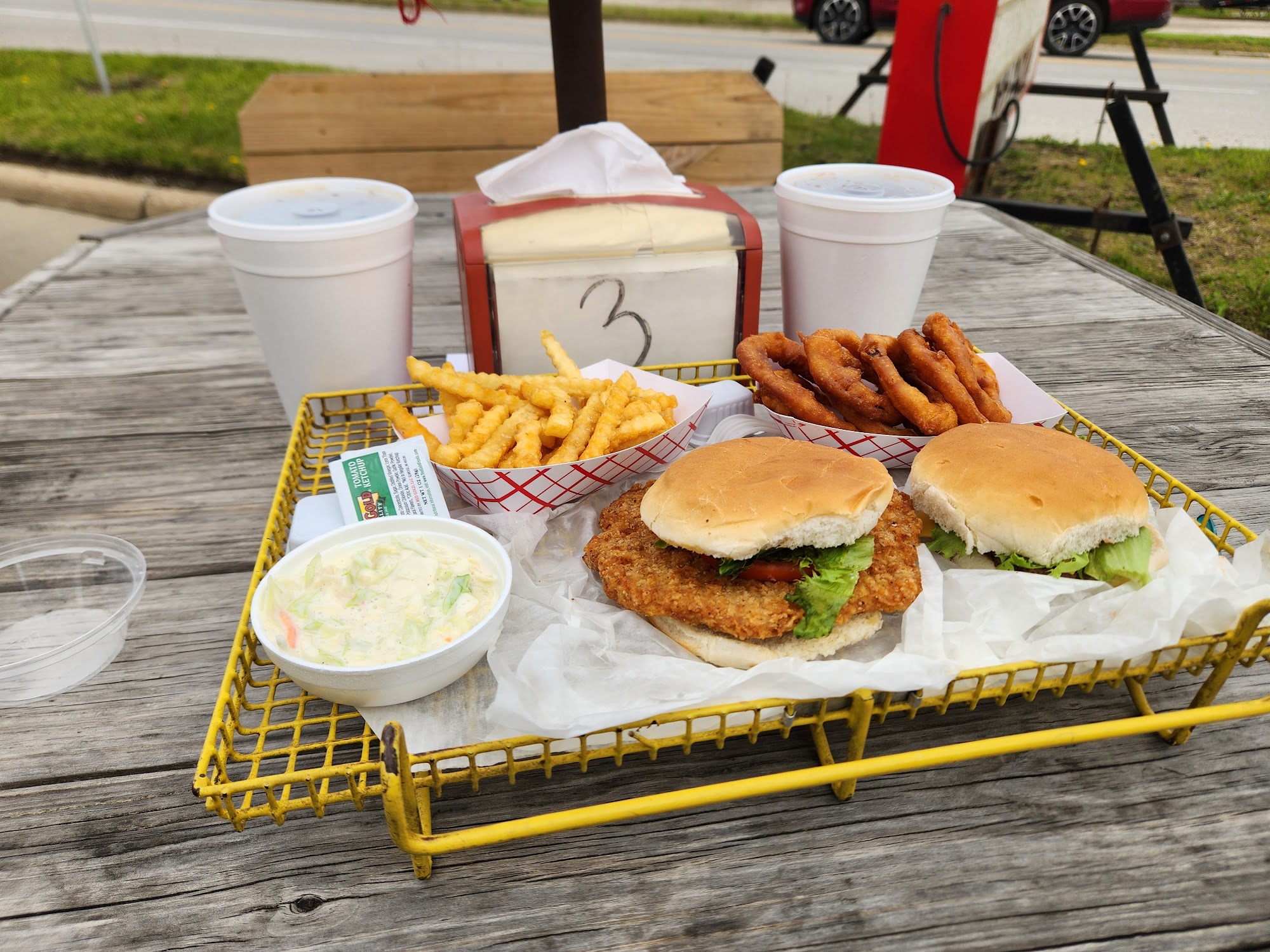 Bo-Mac's Drive Inn