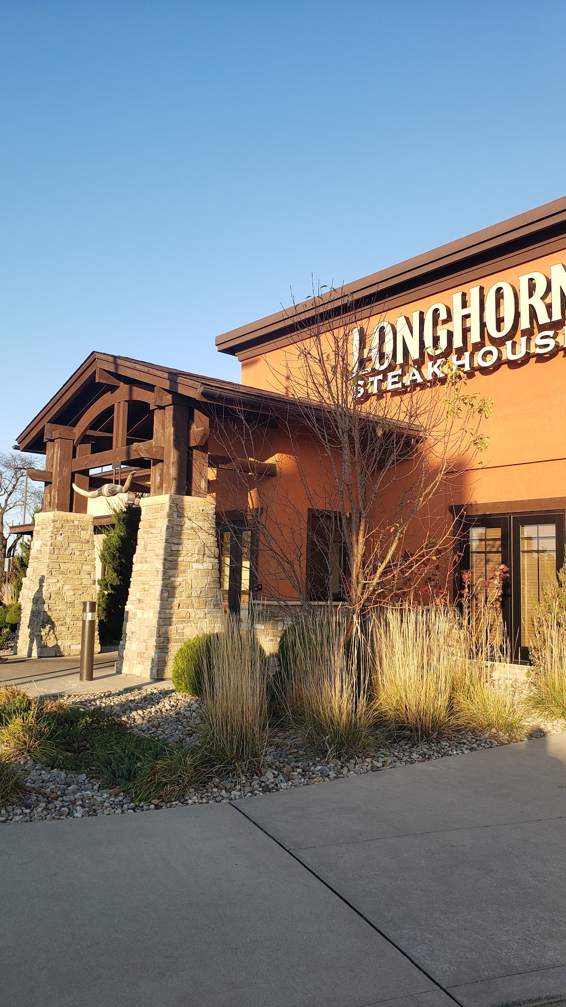 LongHorn Steakhouse