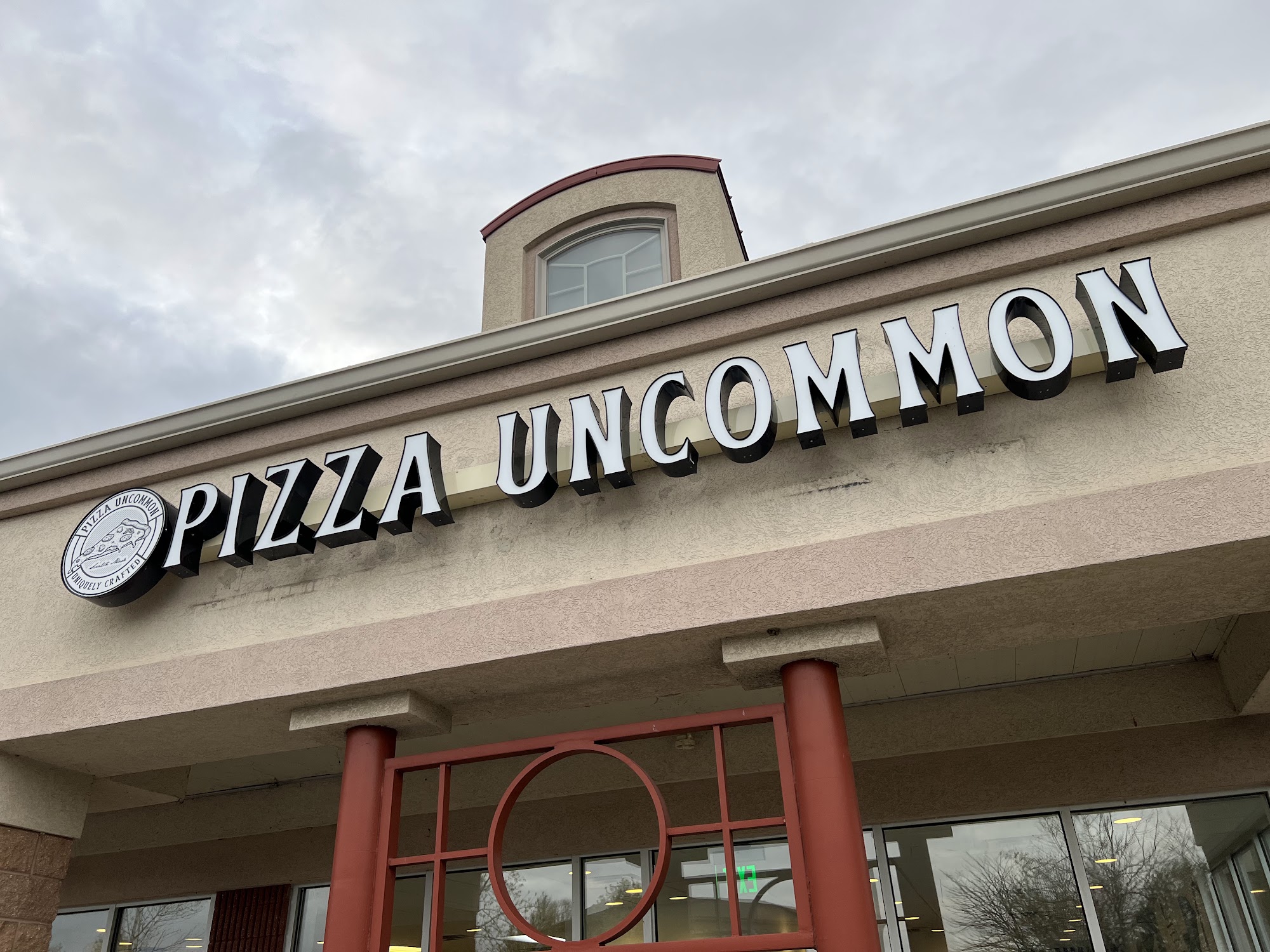 Pizza Uncommon