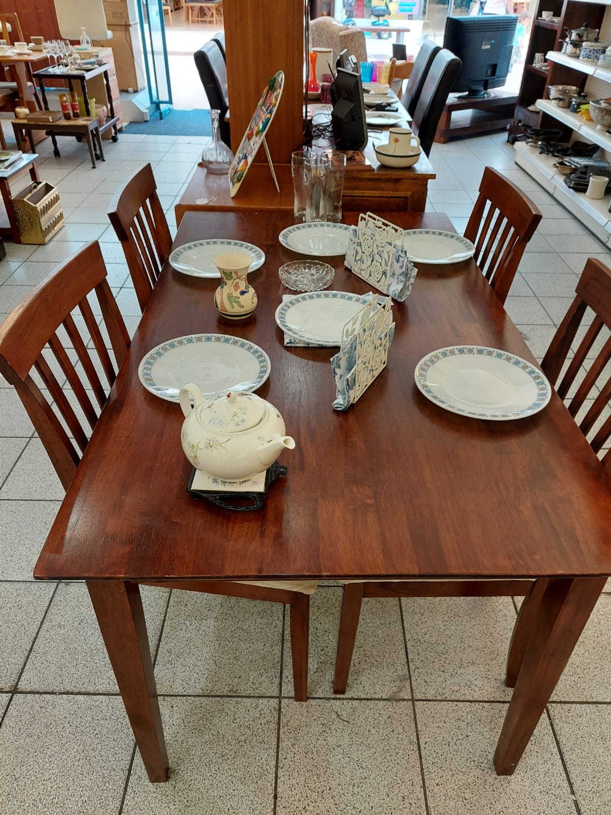Ahava Dartford Charity Shop