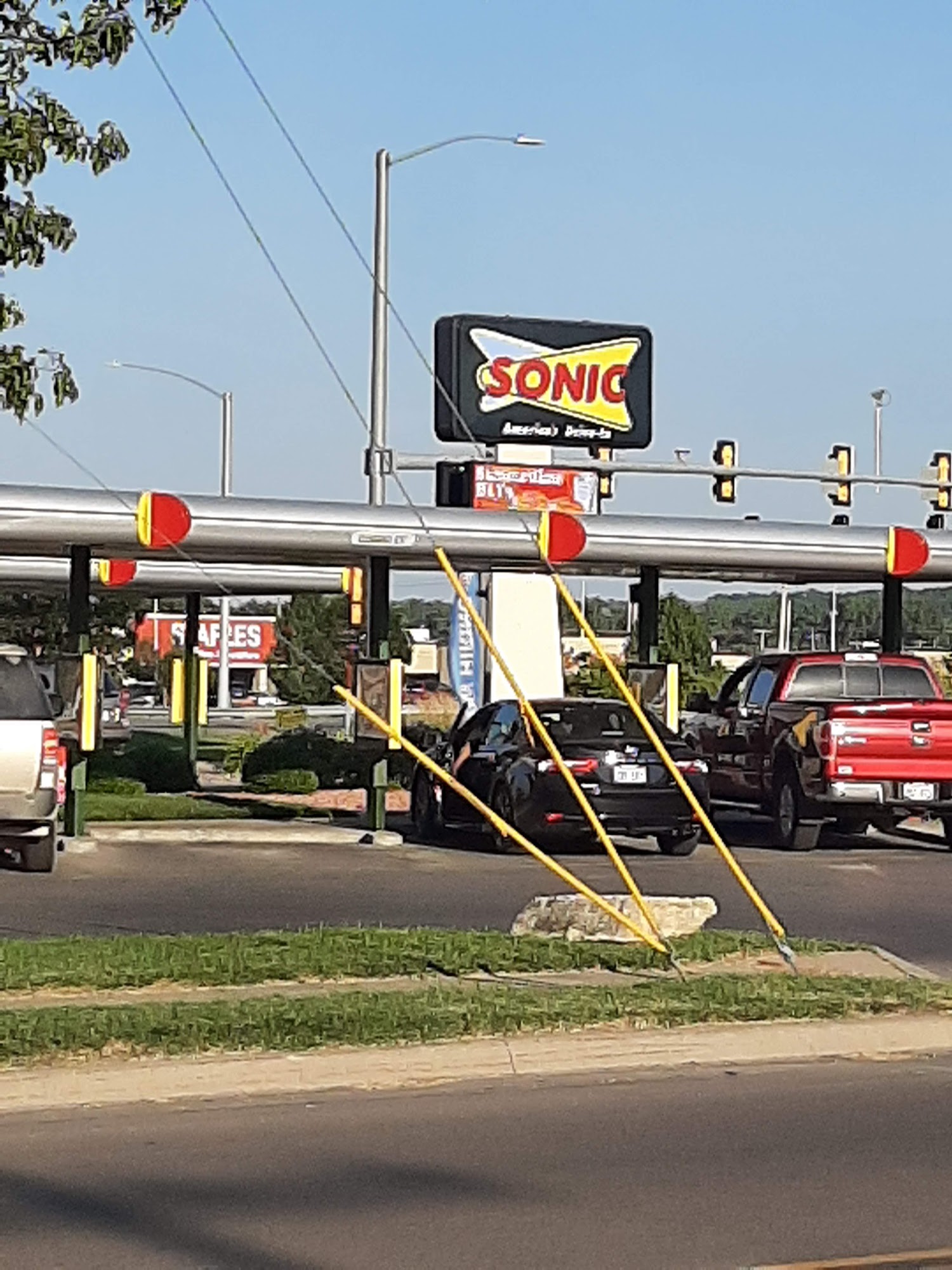 Sonic Drive-In