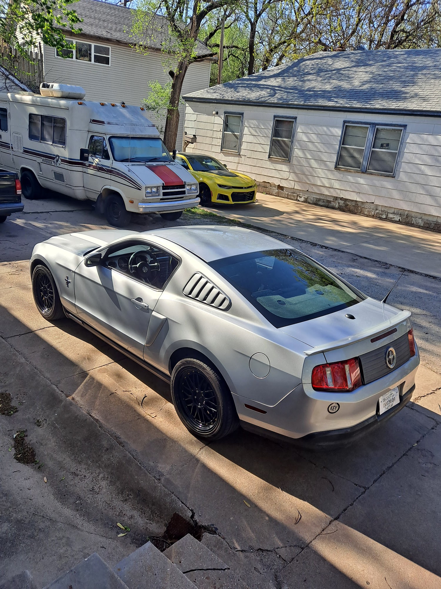 GENERAL AUTO SALES LLC Wichita KS Hours, Directions, Reviews