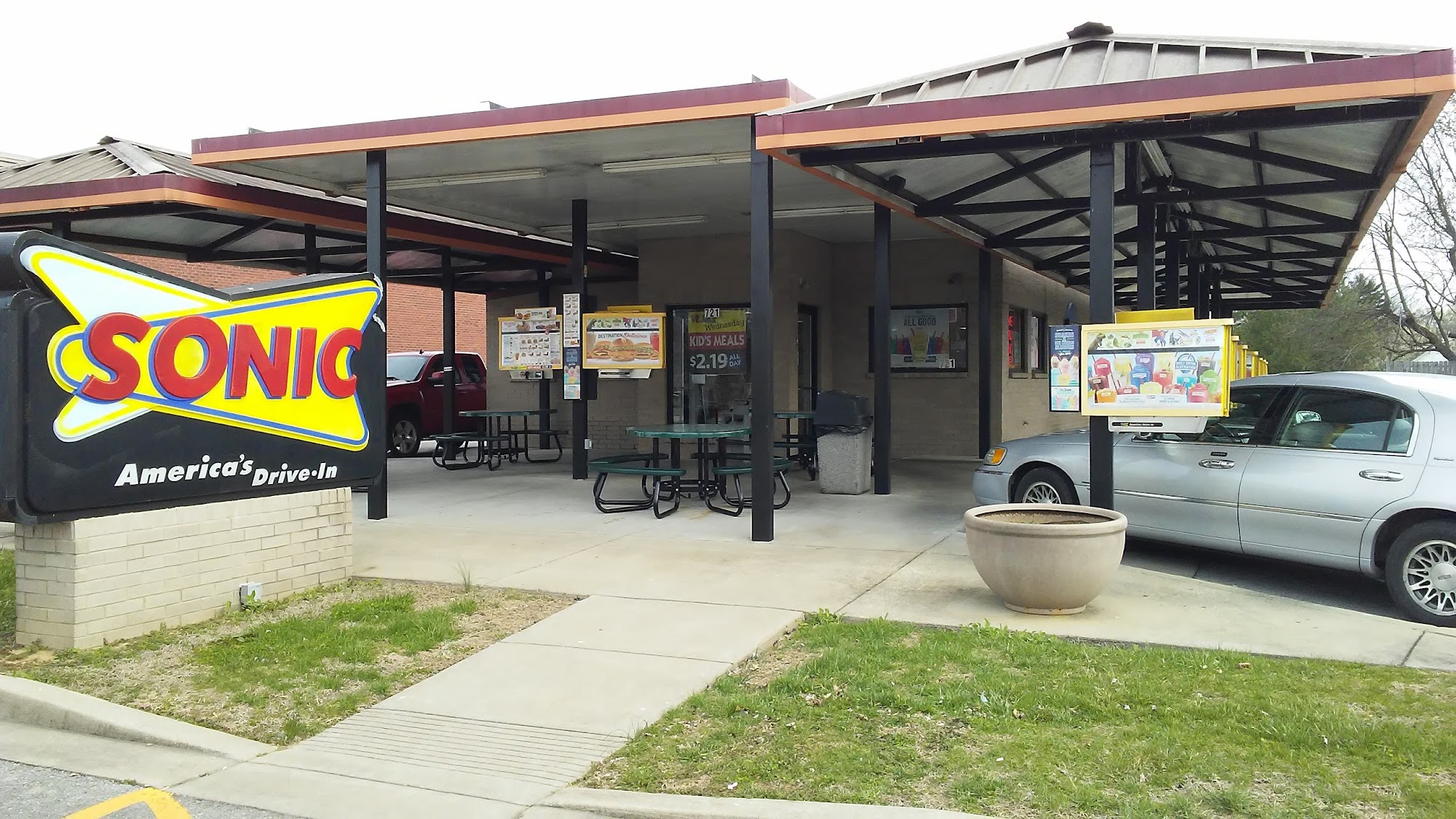 Sonic Drive-In