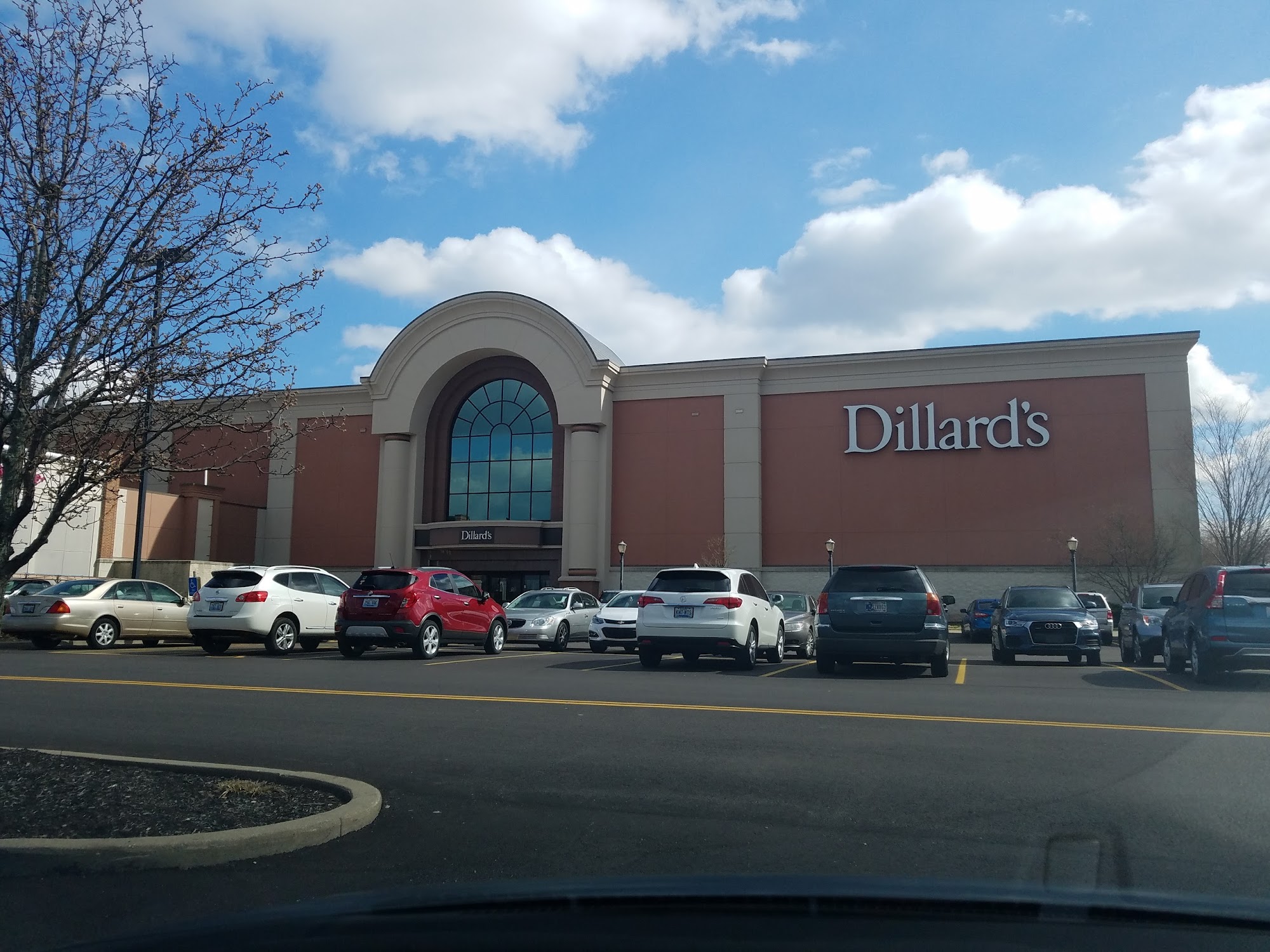 Dillard's 2900 Town Center Blvd, Crestview Hills Kentucky 41017