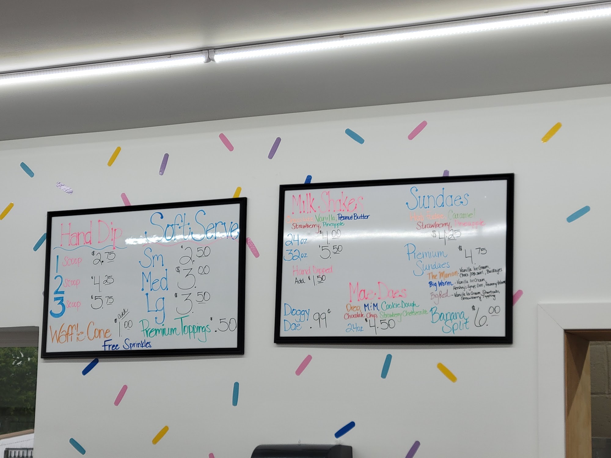 Ella Mae’s Sundaes Menu