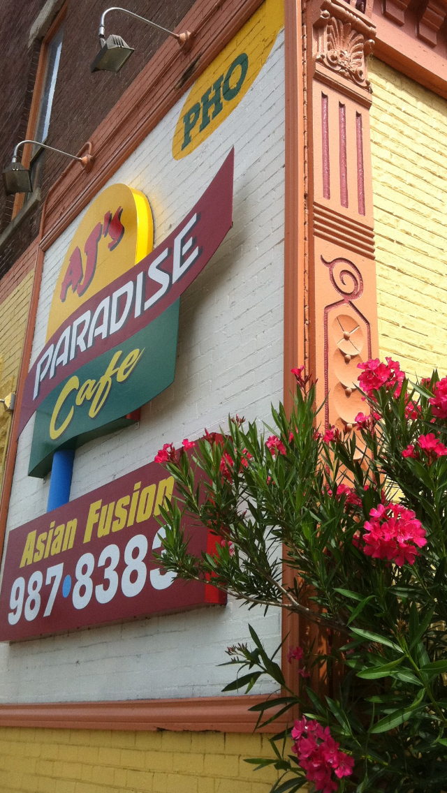 Paradise Café