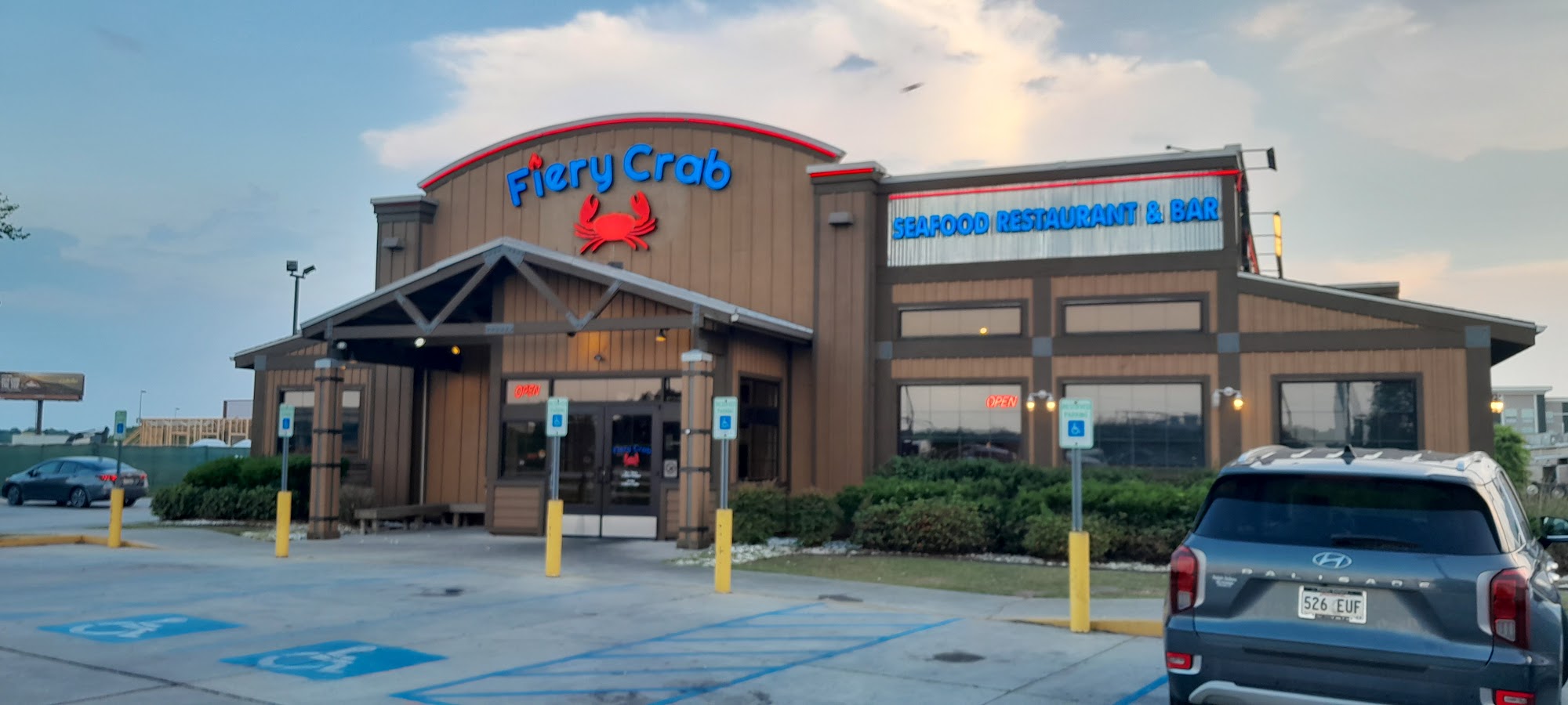 Fiery Crab Seafood Restaurant And Bar - Gonzales