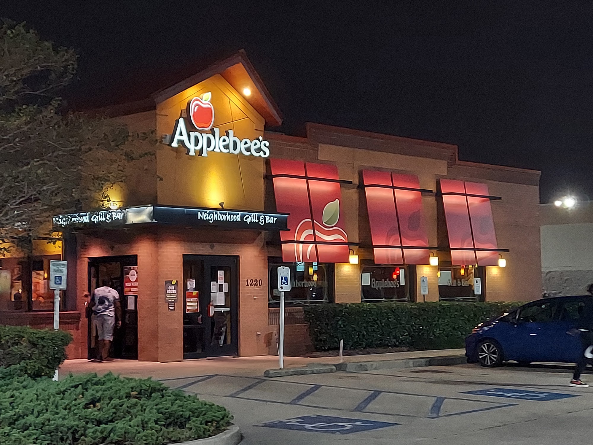 Applebee's Grill + Bar