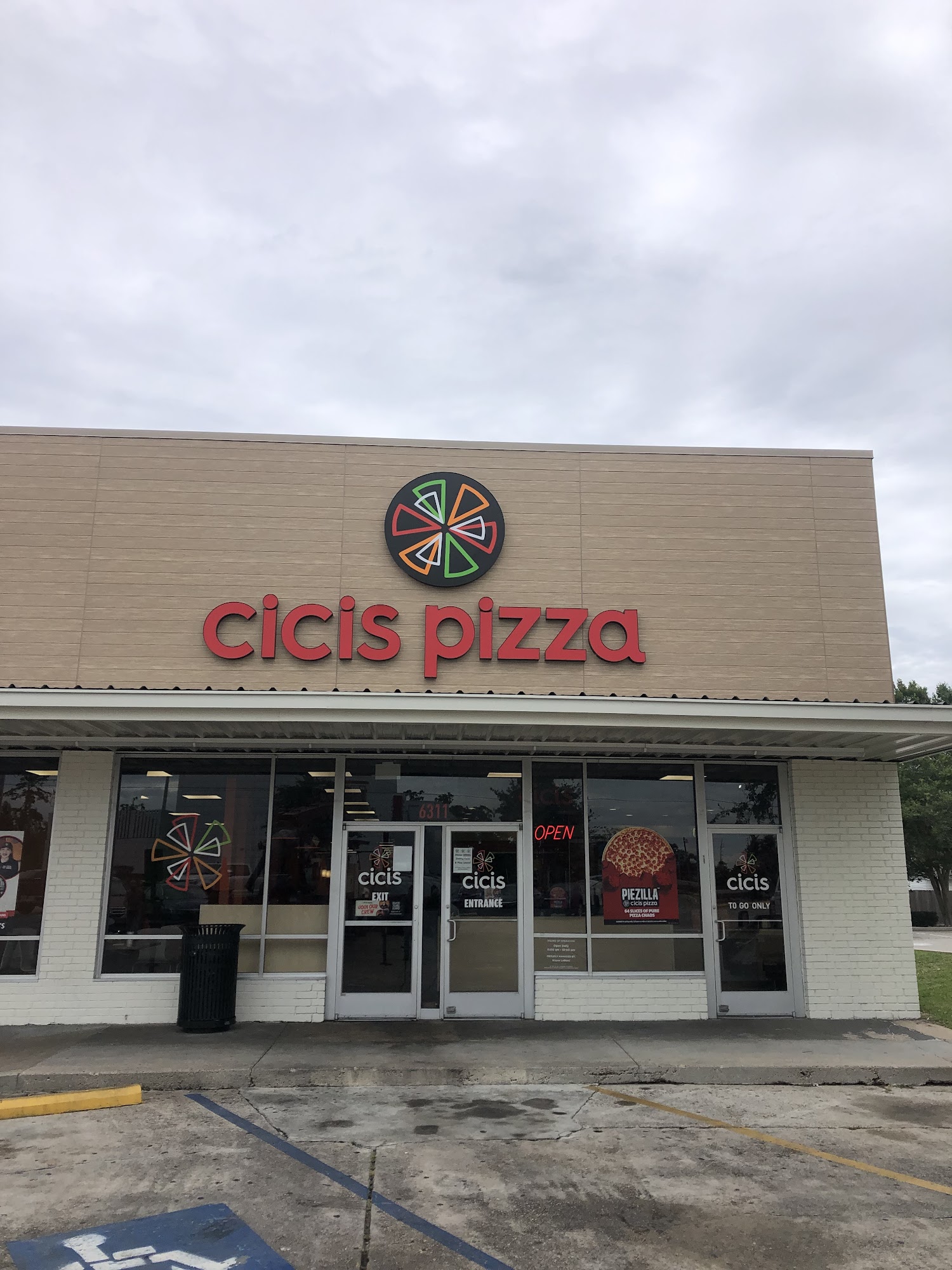 Cicis Pizza