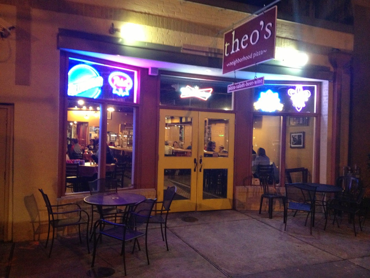 Theo's Neighborhood Pizza, Mid-City