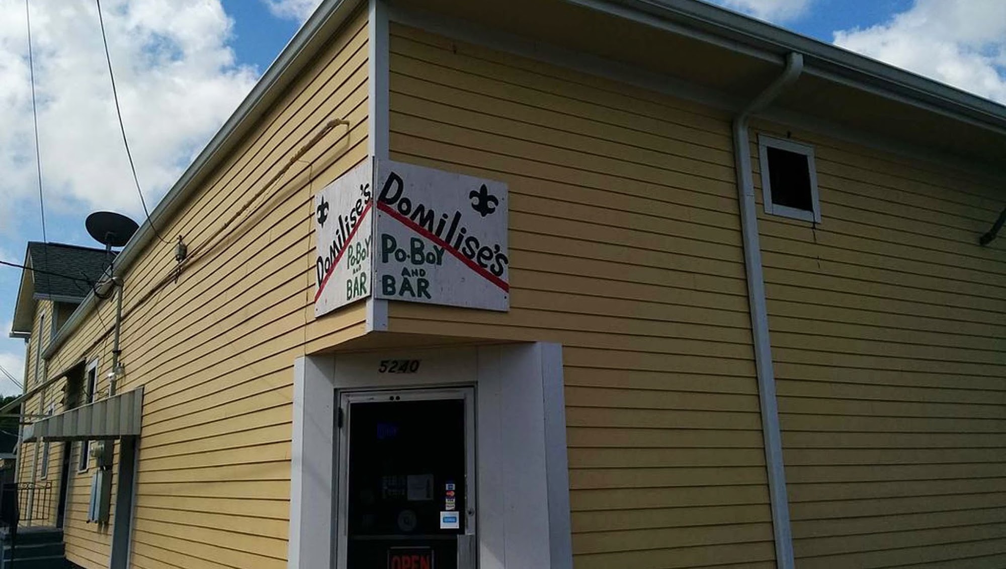 Domilise's Po-Boy & Bar