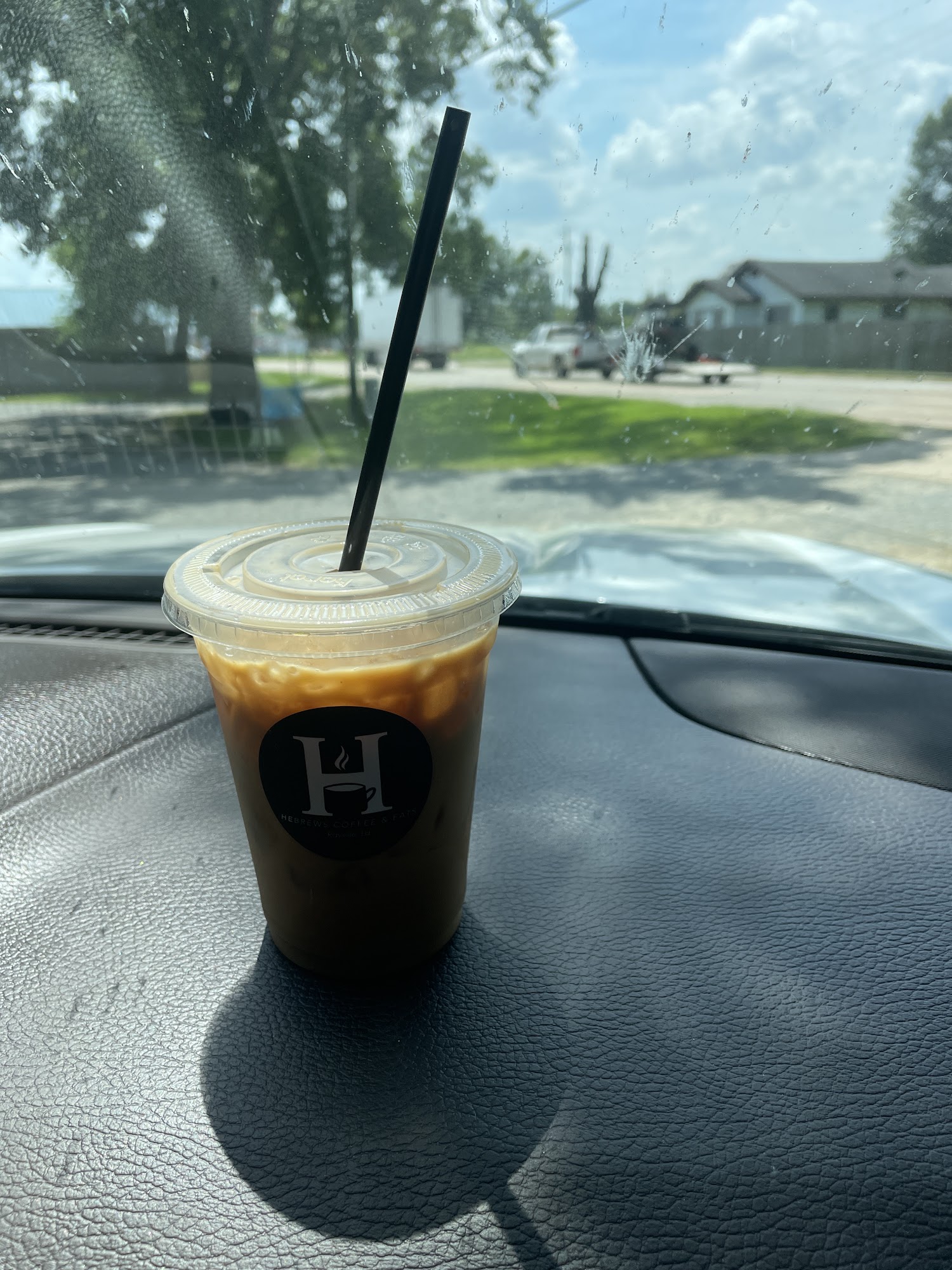 HeBrews Coffee & Eats