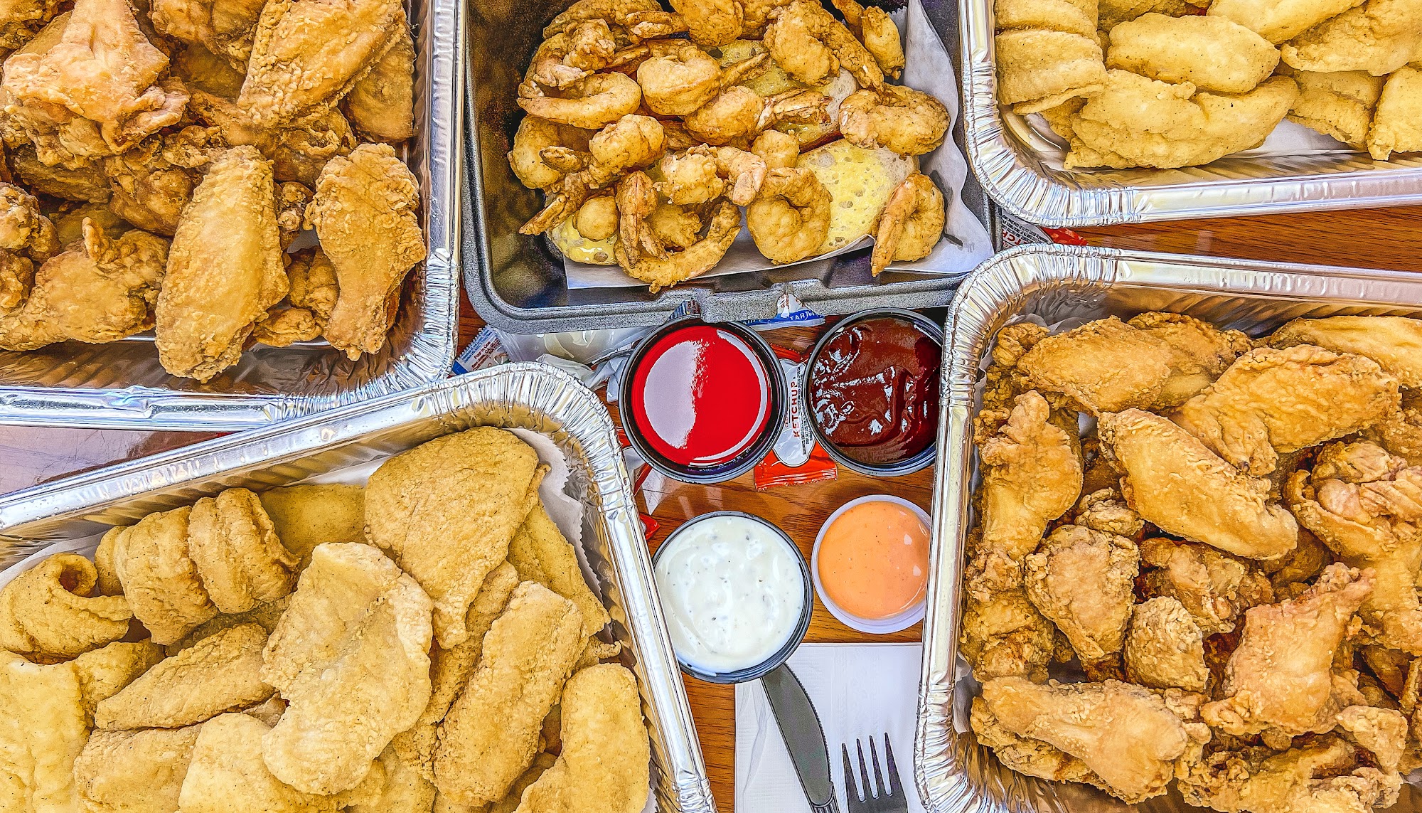 Hooks Seafood & Poboys (Terry parkway)