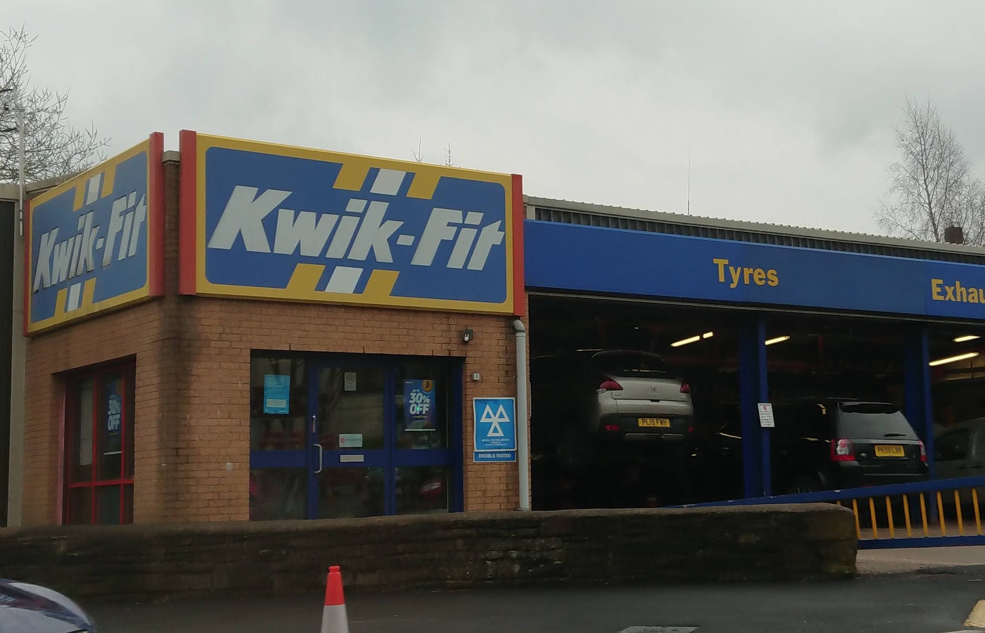 Kwik Fit - Burnley