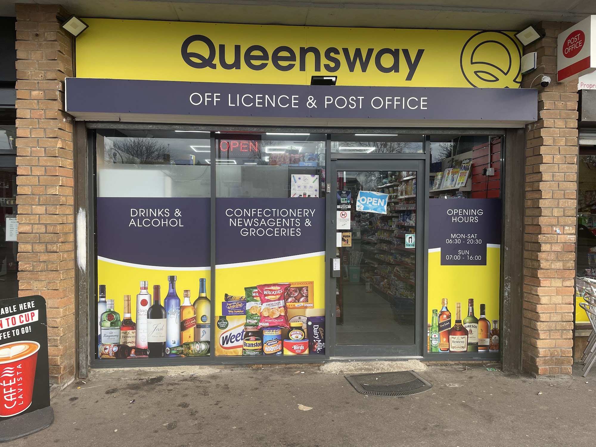 Queensway offlicense and postoffice
