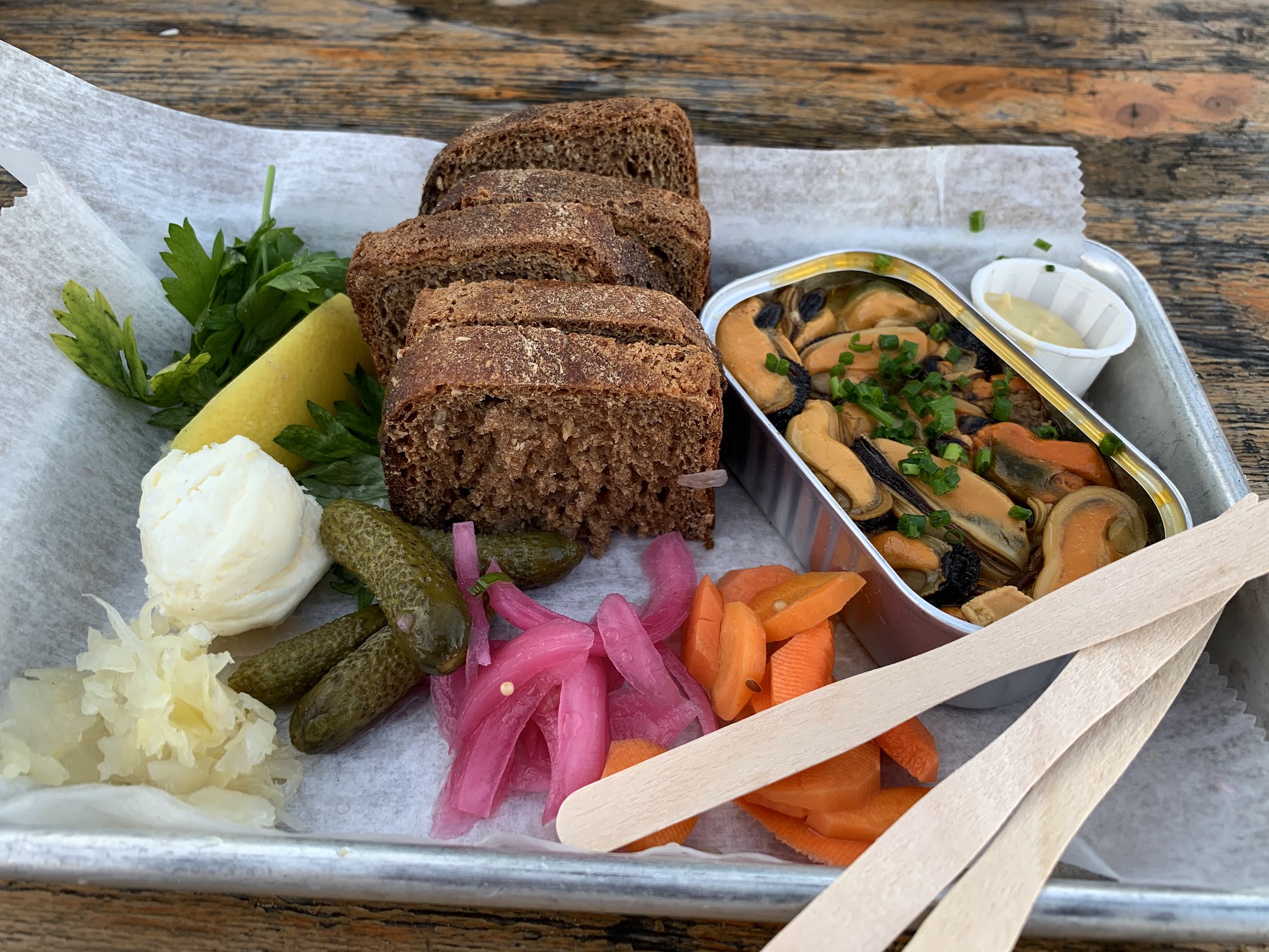 The Raw Bar at Island Creek Oyster Farm