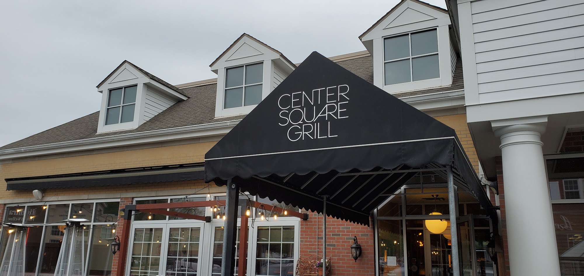 Center Square Grill