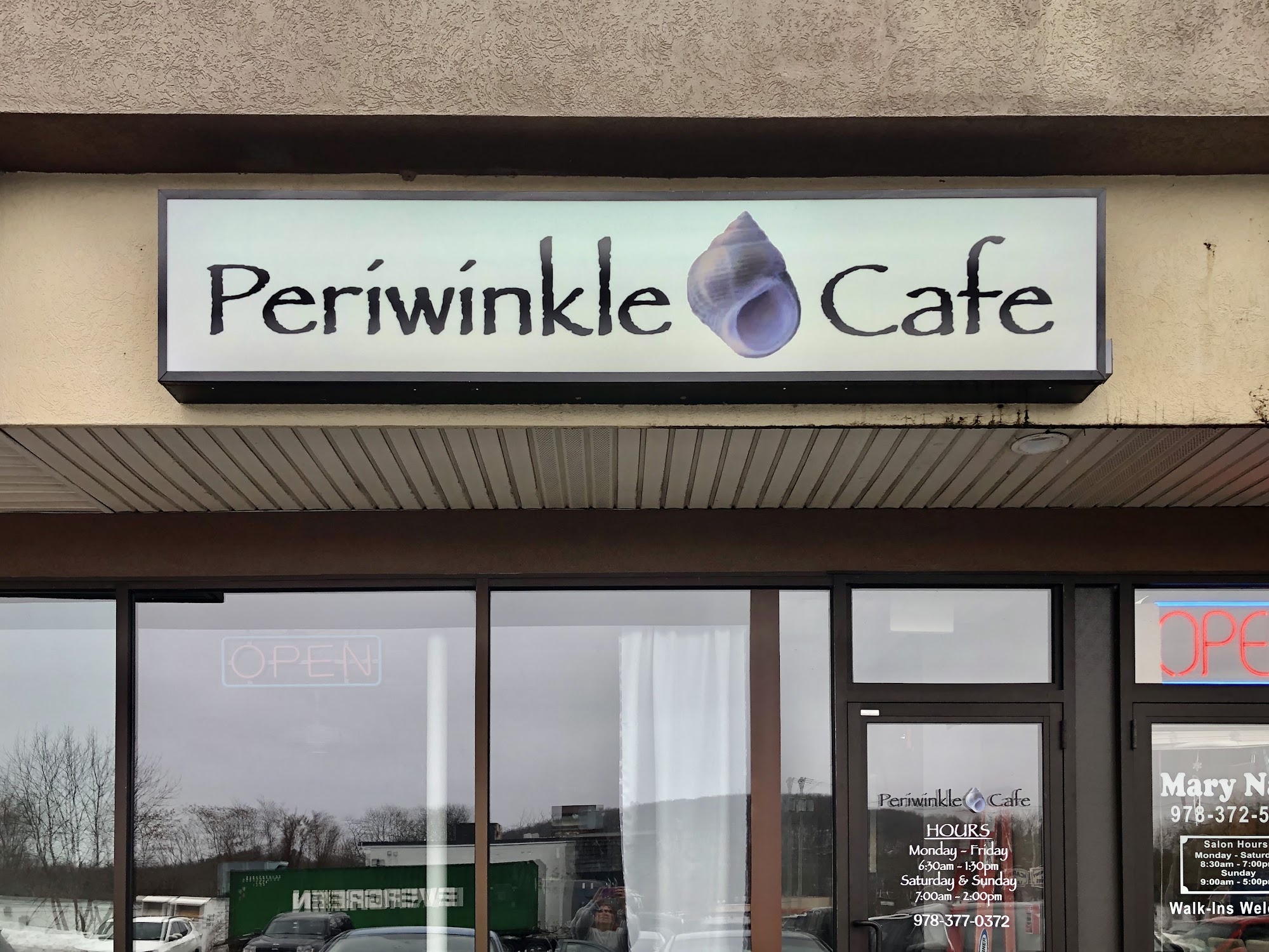 Periwinkle Cafe