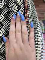 Happy Nails & Spa