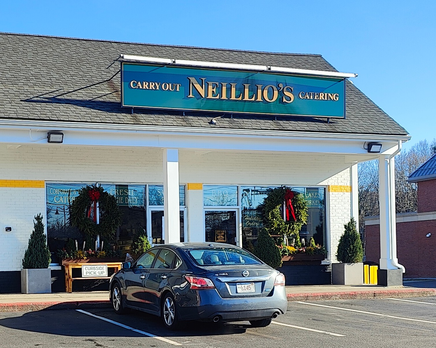 Neillios Gourmet Deli