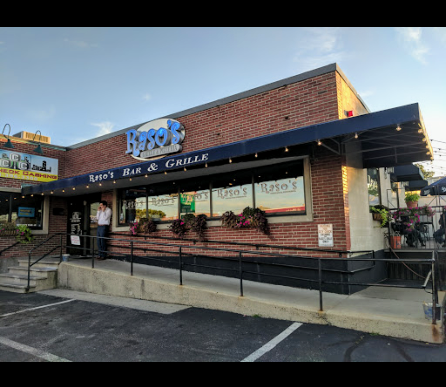 Raso's Bar and Grille