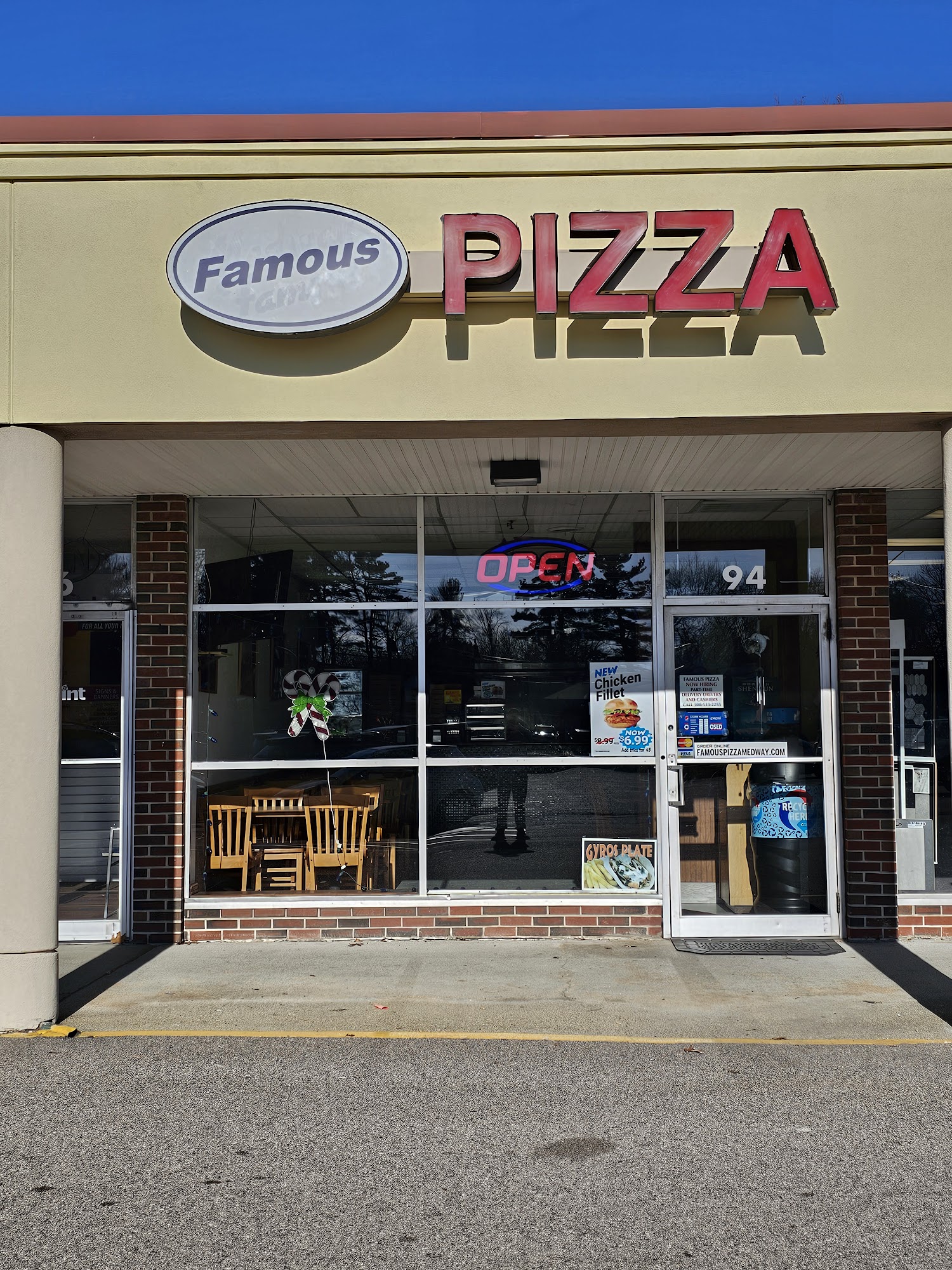 Famous Pizza Medway