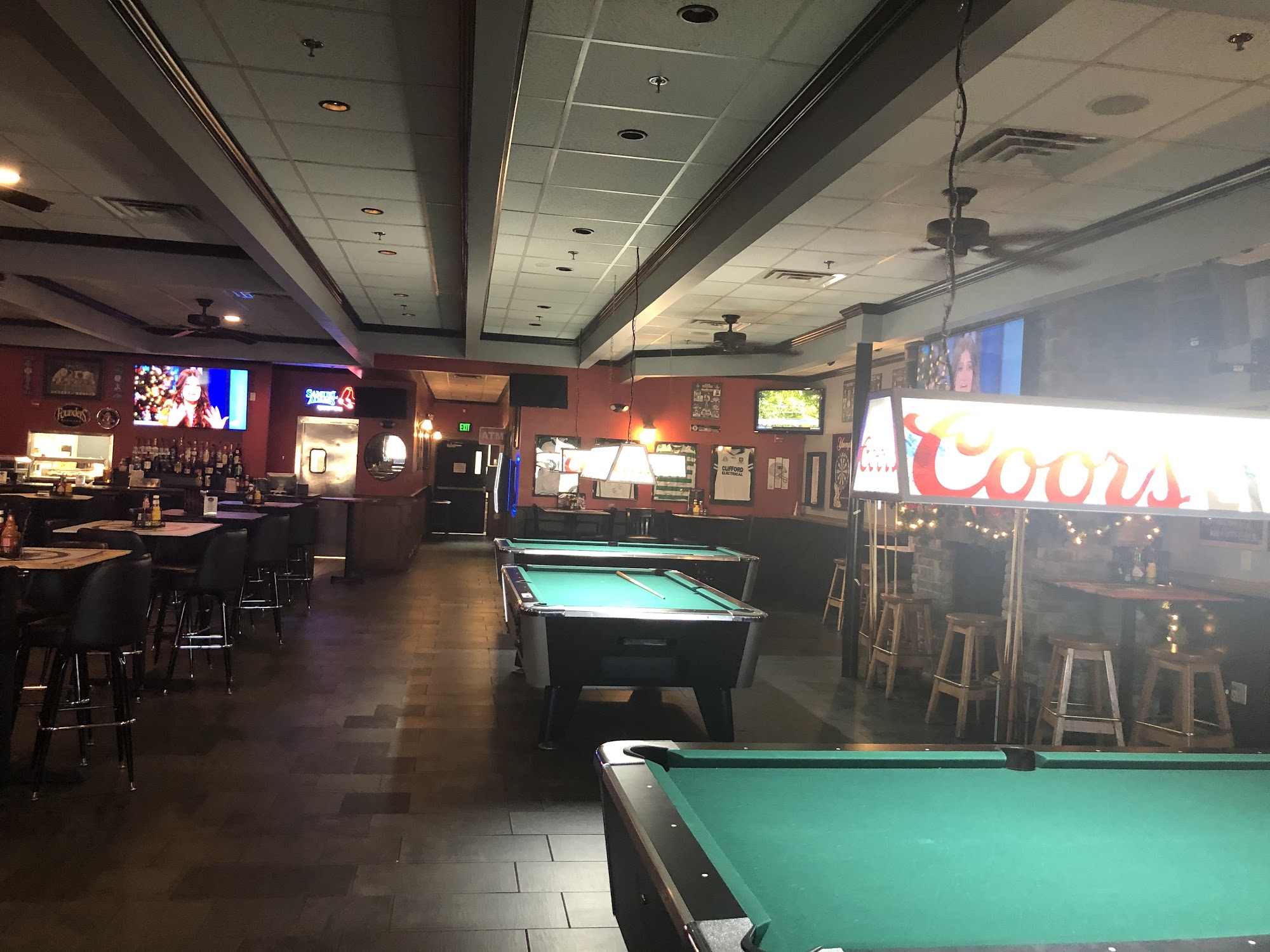 RJ's Sports Bar and Grill