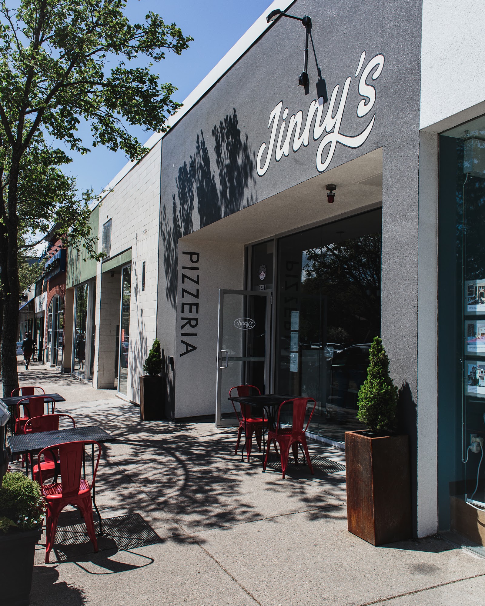 Newton Ks Restaurants - crhuze5