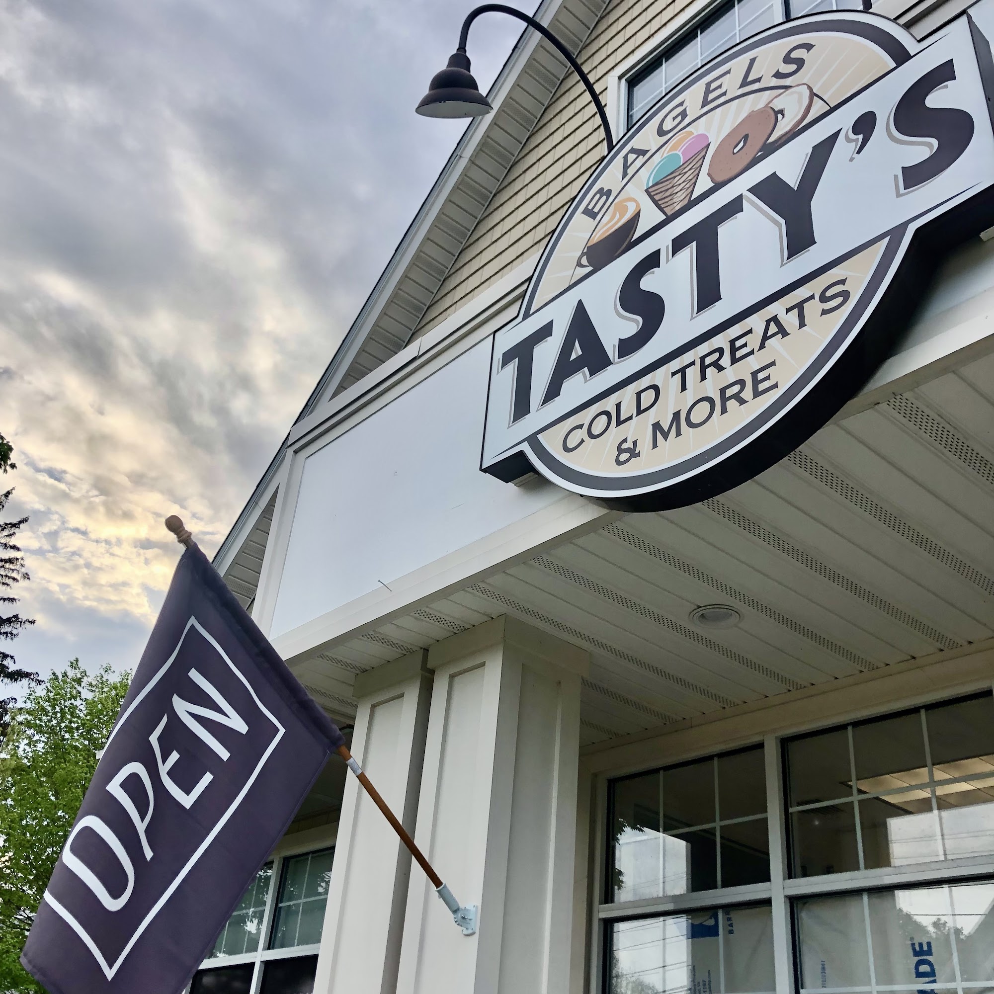 Tasty's Bagels