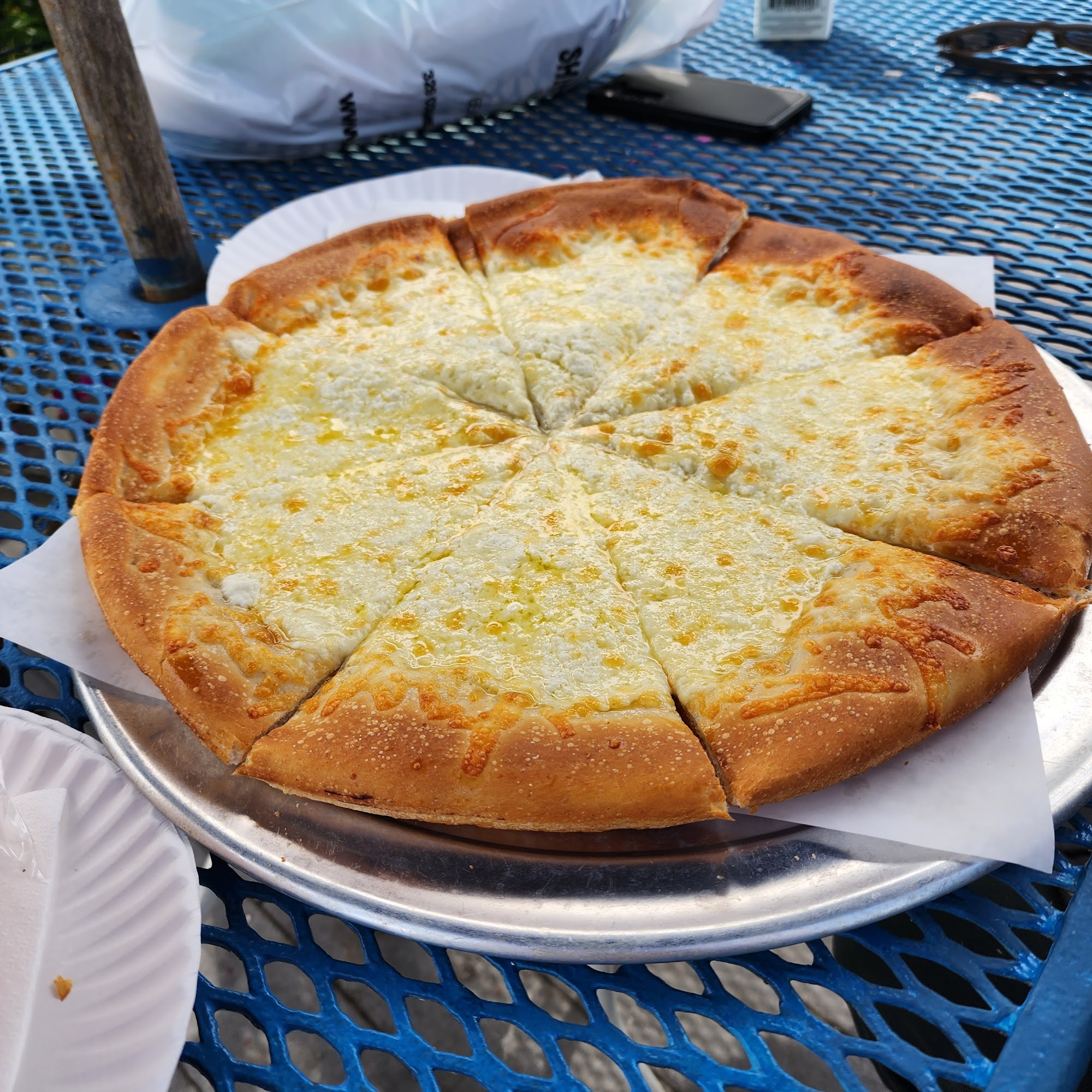 George's Pizza