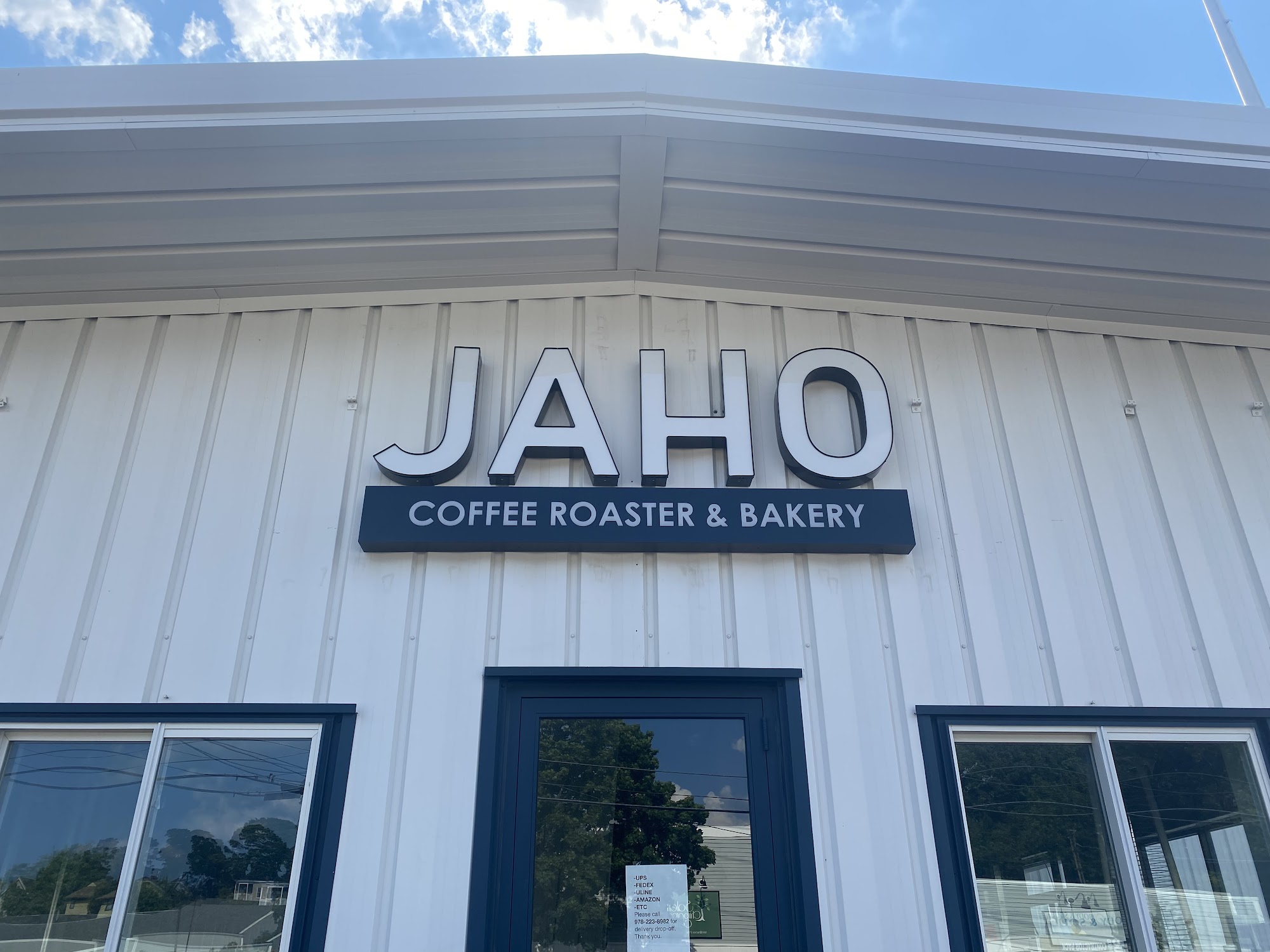 Jaho Coffee Roaster & Bakery