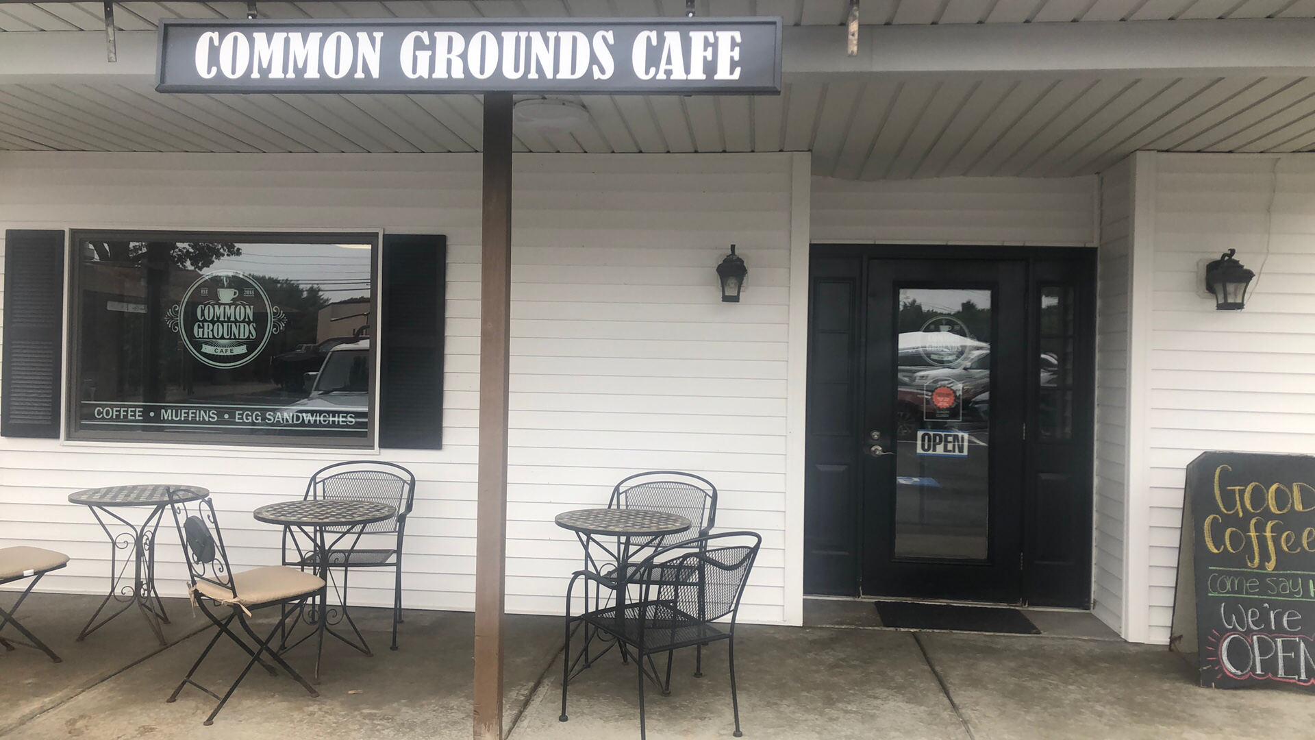 Common Grounds Cafe