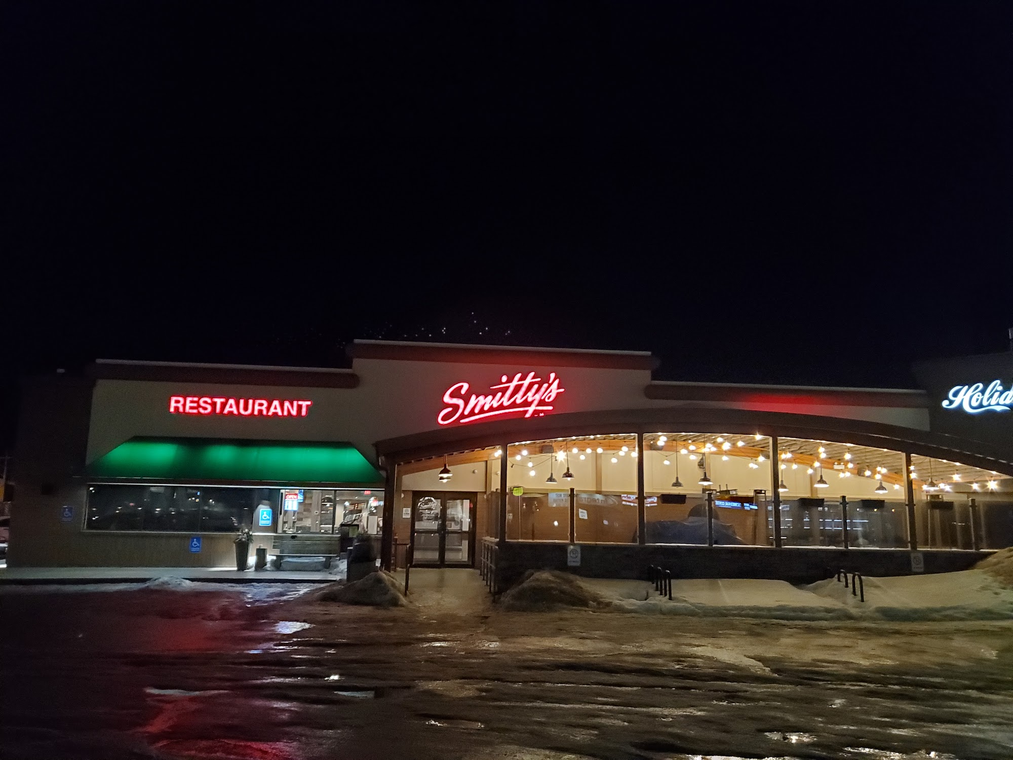 Smitty's Restaurant & Lounge - Winnipeg 2835 Pembina