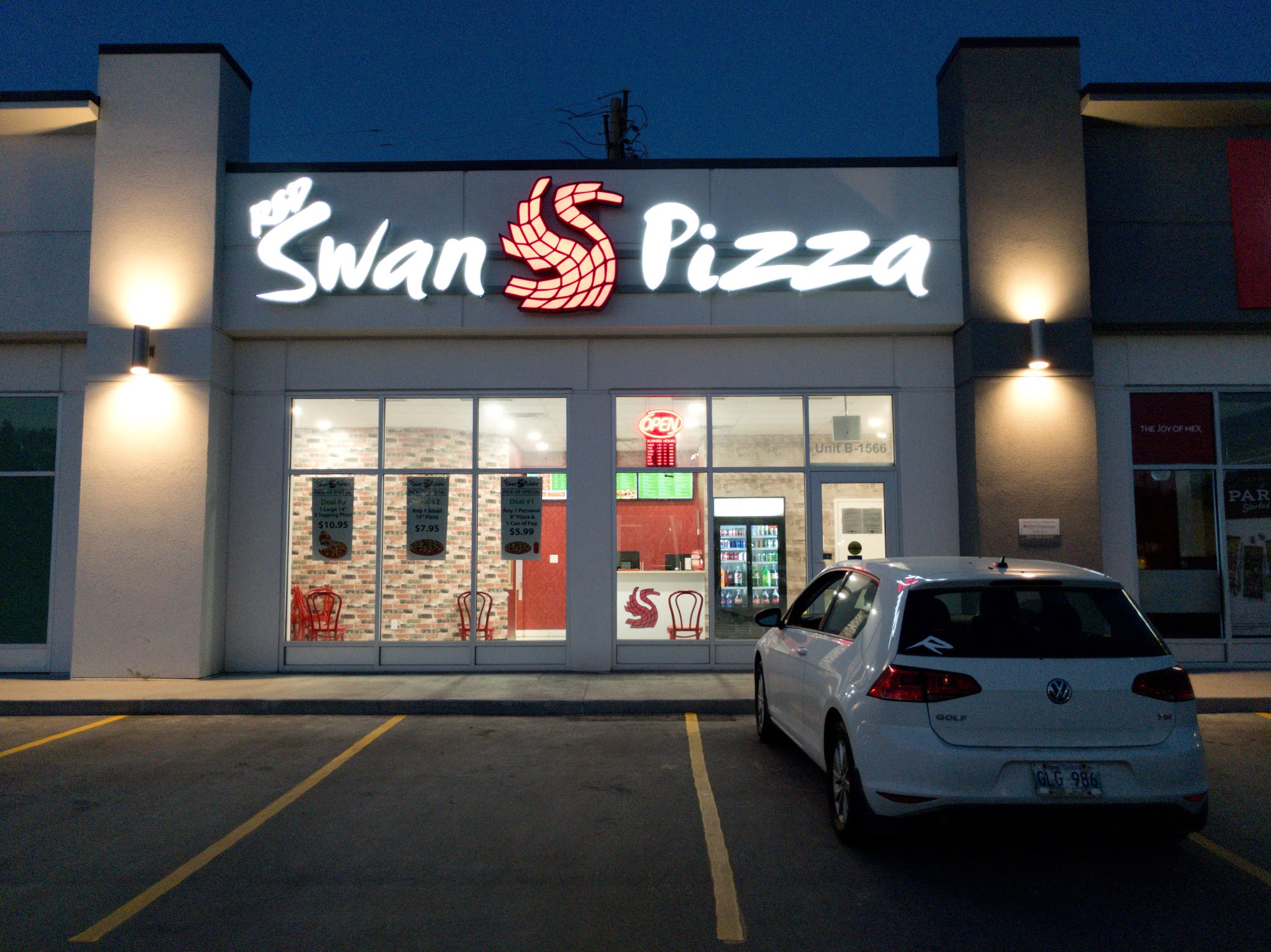 Red Swan Pizza