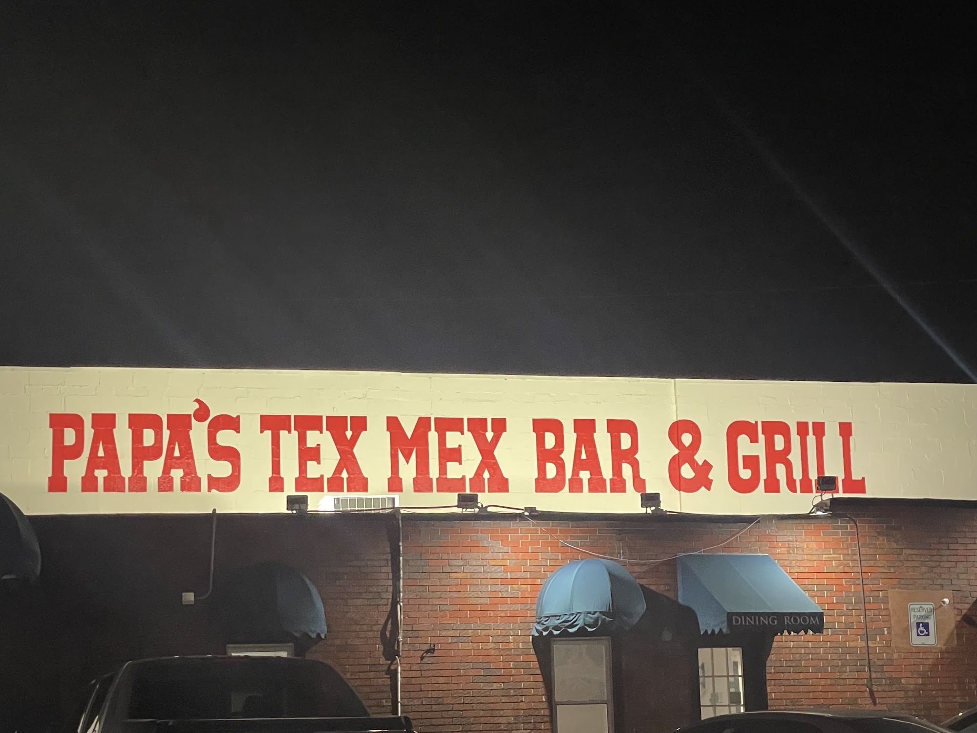 Papa's Smokehouse Saloon