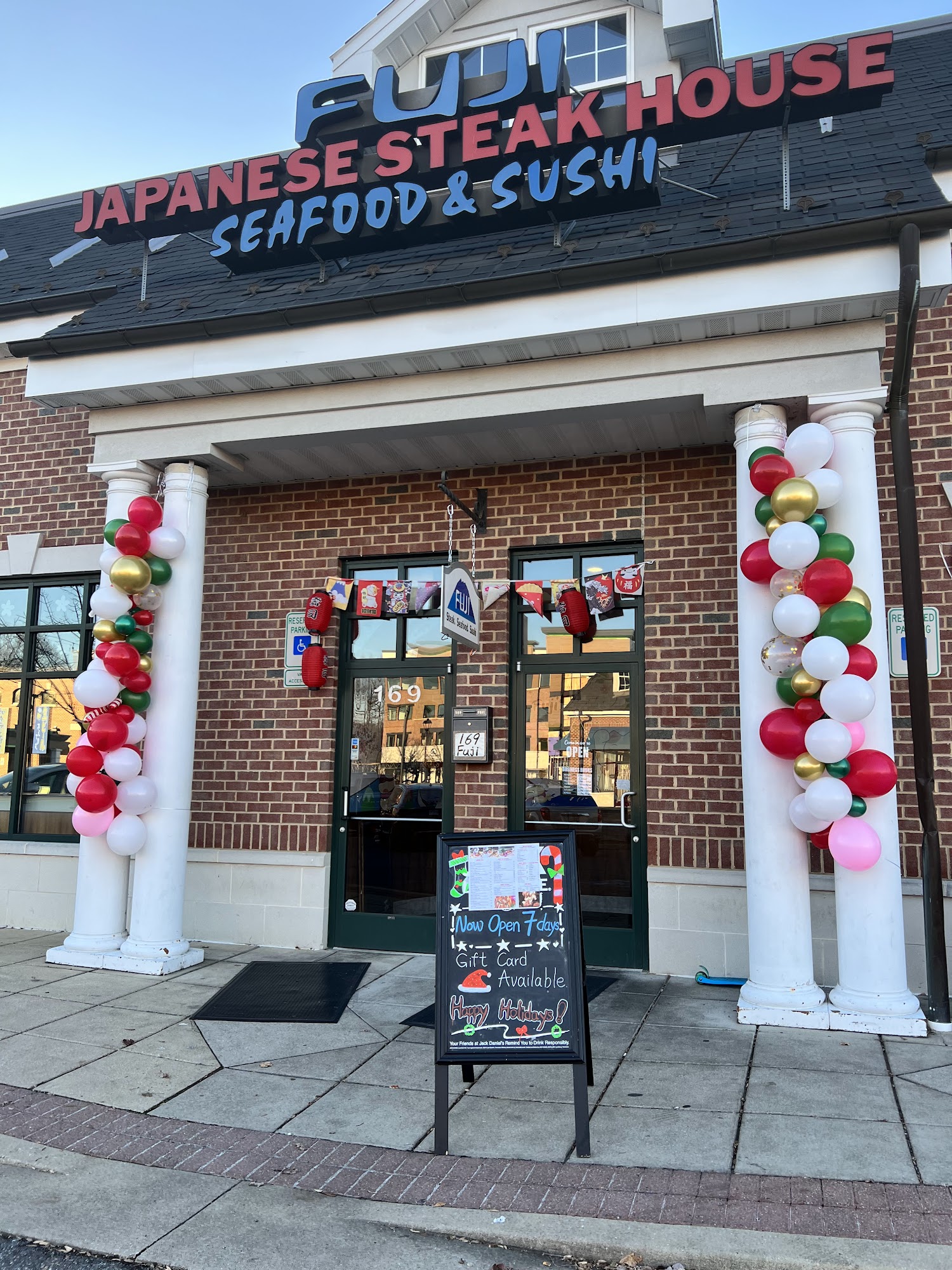 Fuji Hibachi Steakhouse & Sushi in Edgewater