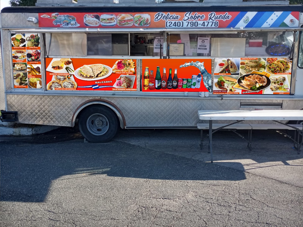 Delicias Sobre Ruedas - Food Truck